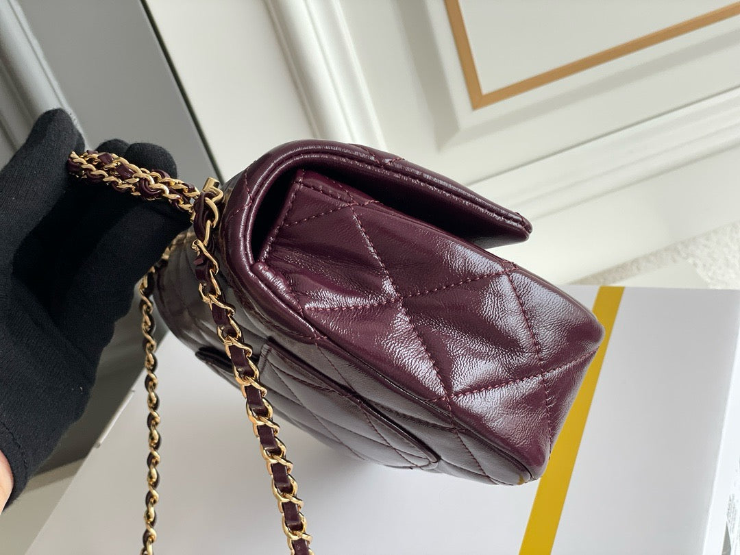 CHAN 24b flap bag