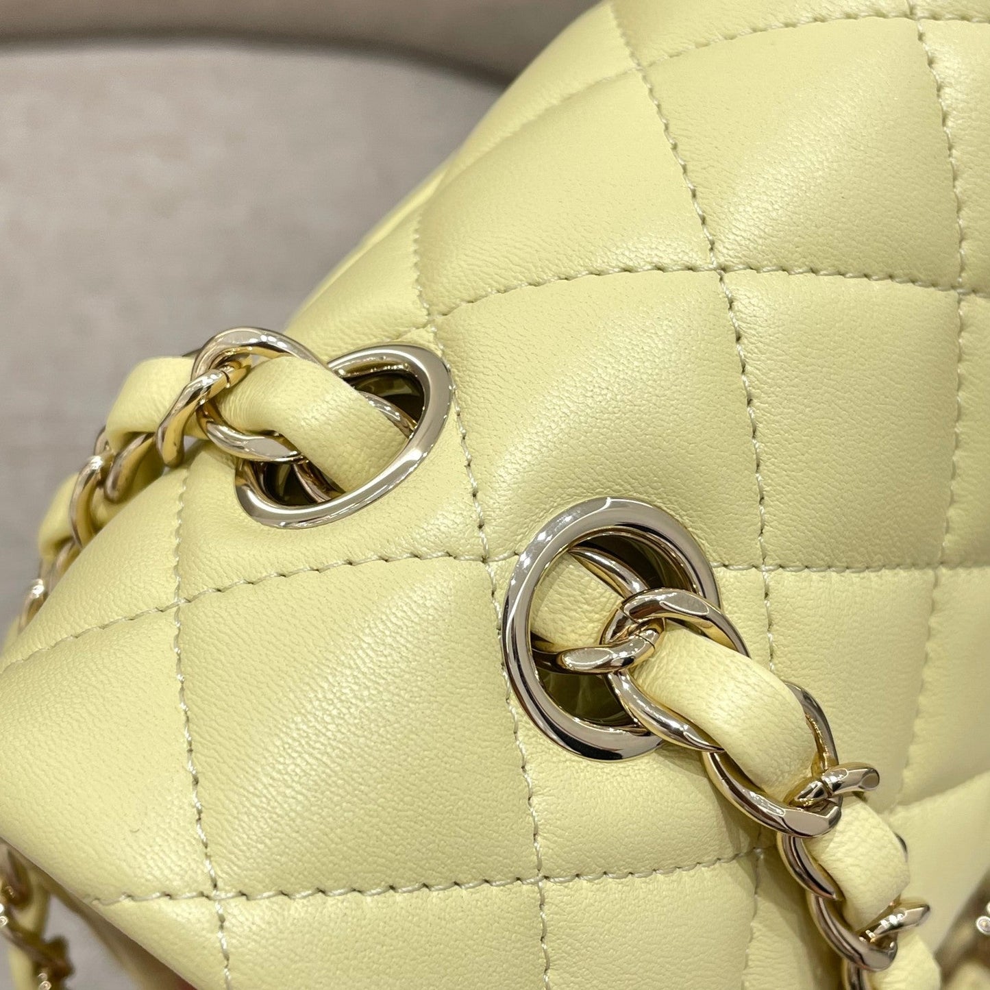 CH SMALL CLASSIC HANDBAG 23 Lambskin Chicken Yellow