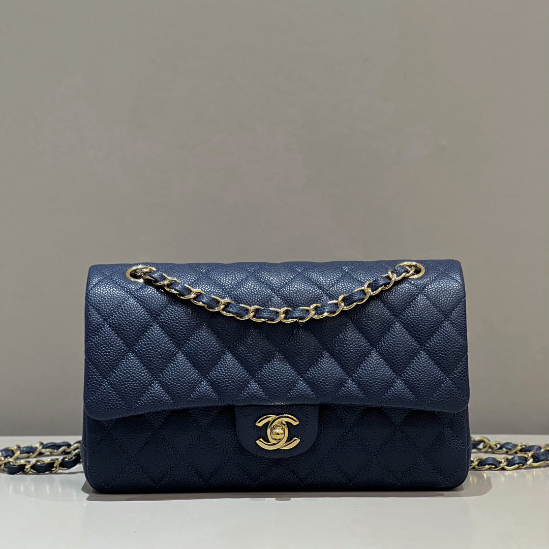 CH CLASSIC 11.12 HANDBAG 25.5 Grained Calfskin Navy Blue