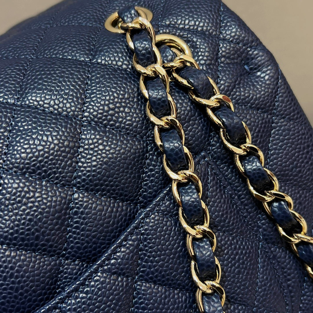 CH CLASSIC 11.12 HANDBAG 25.5 Grained Calfskin Navy Blue