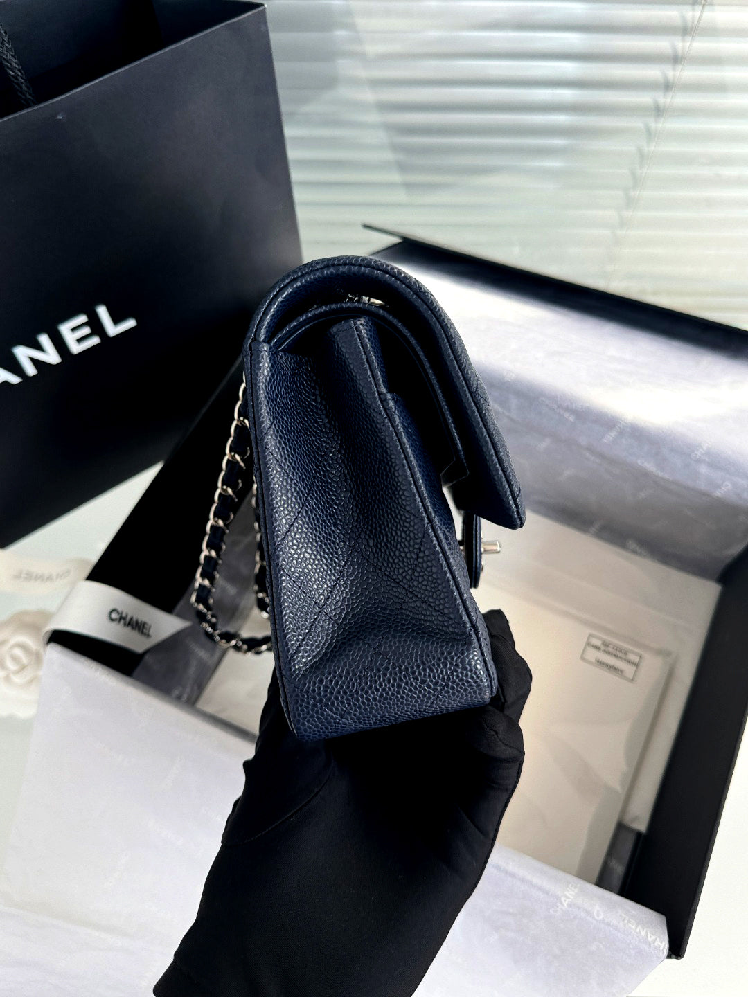 CH CLASSIC 11.12 HANDBAG 25.5 Grained Calfskin Navy Blue