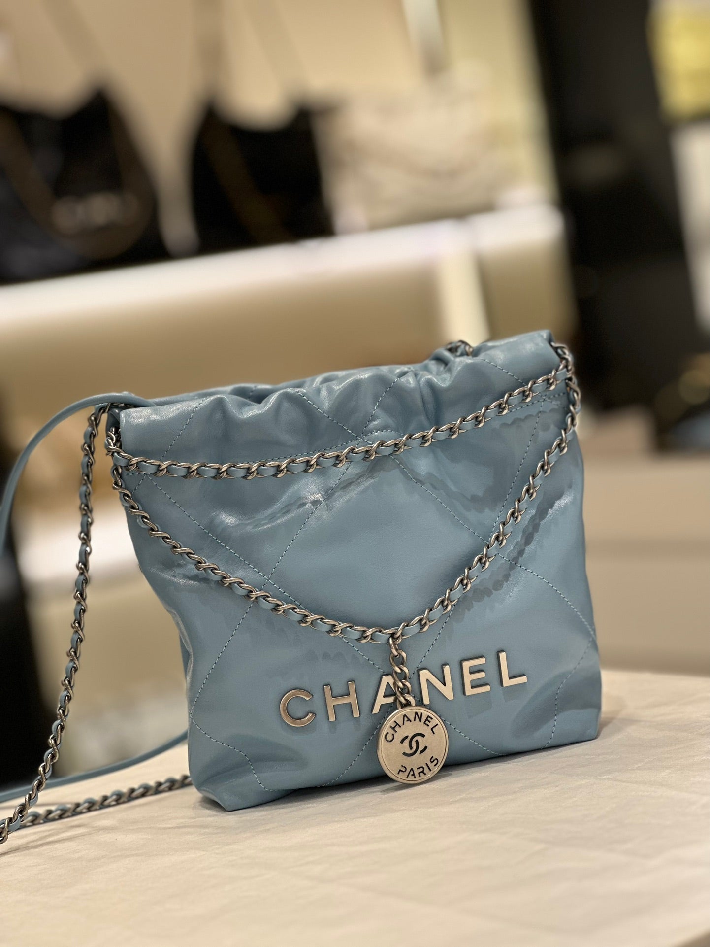 CH Hobo Bags MINI SAC 22