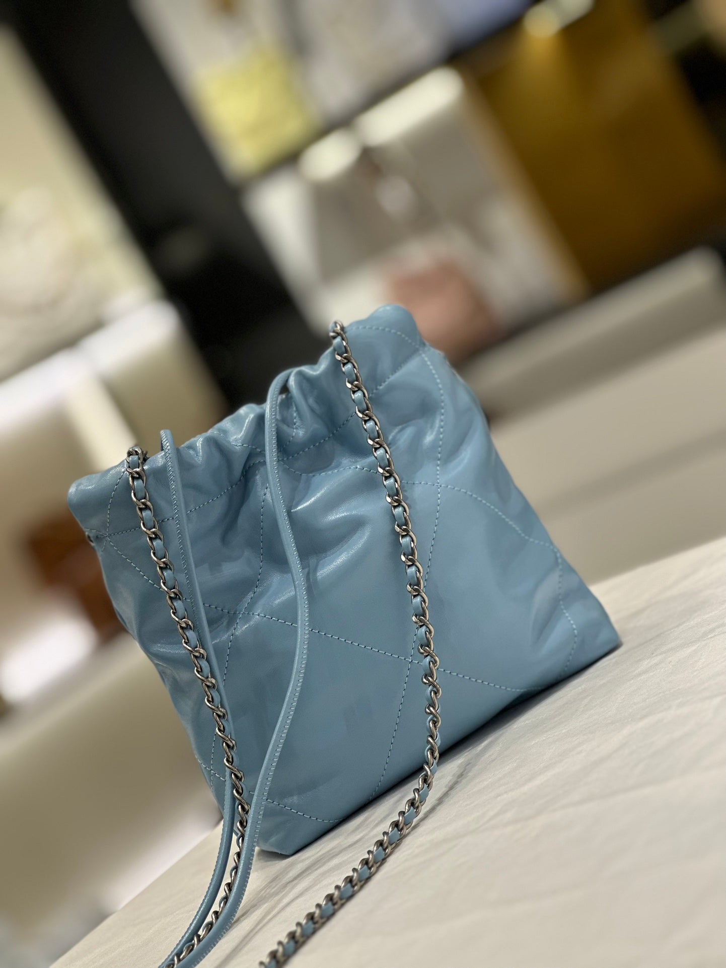 CH Hobo Bags MINI SAC 22