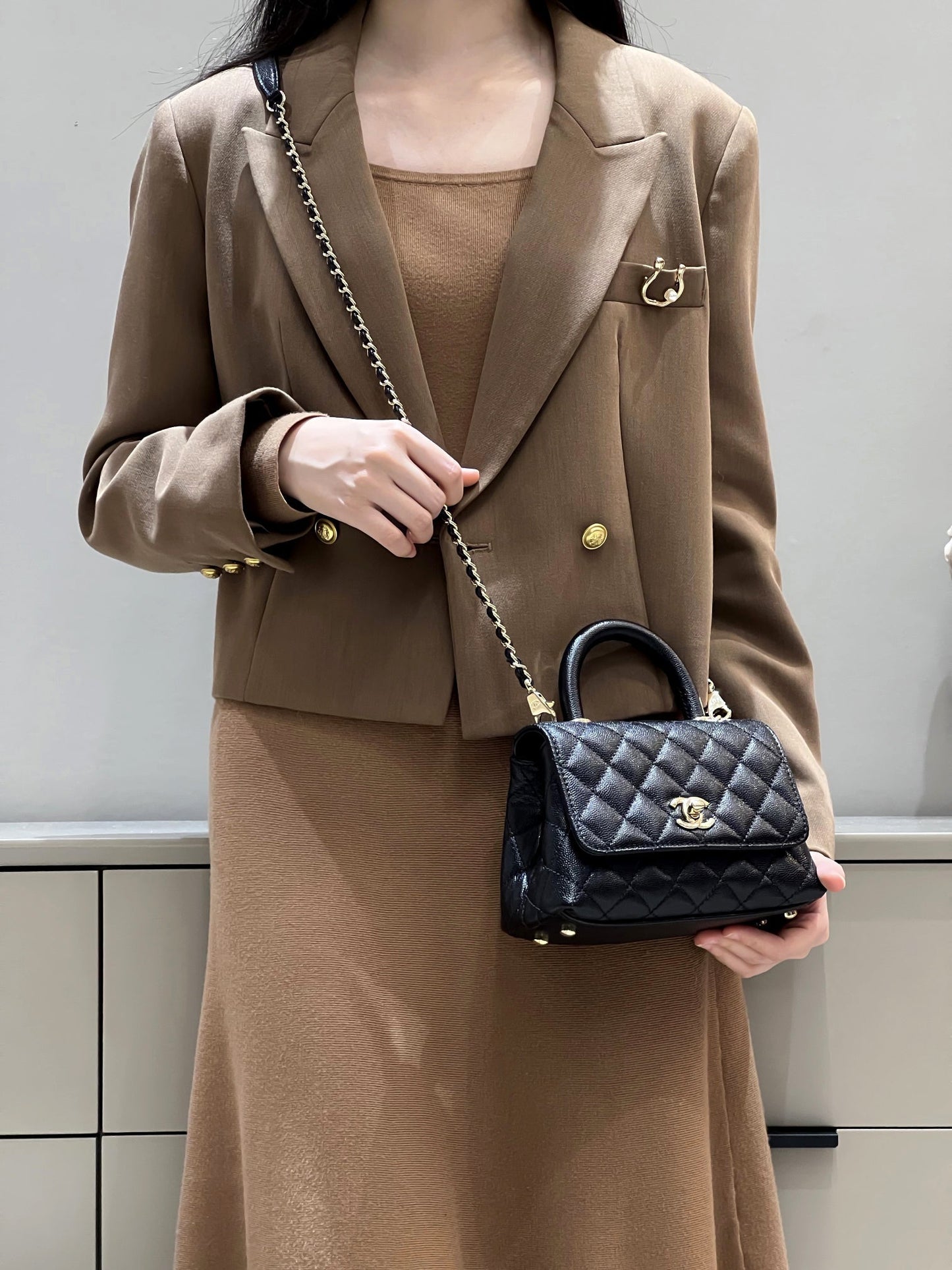 CH MINI FLAP BAG WITH TOP HANDLE 19 Grained Calfskin Black