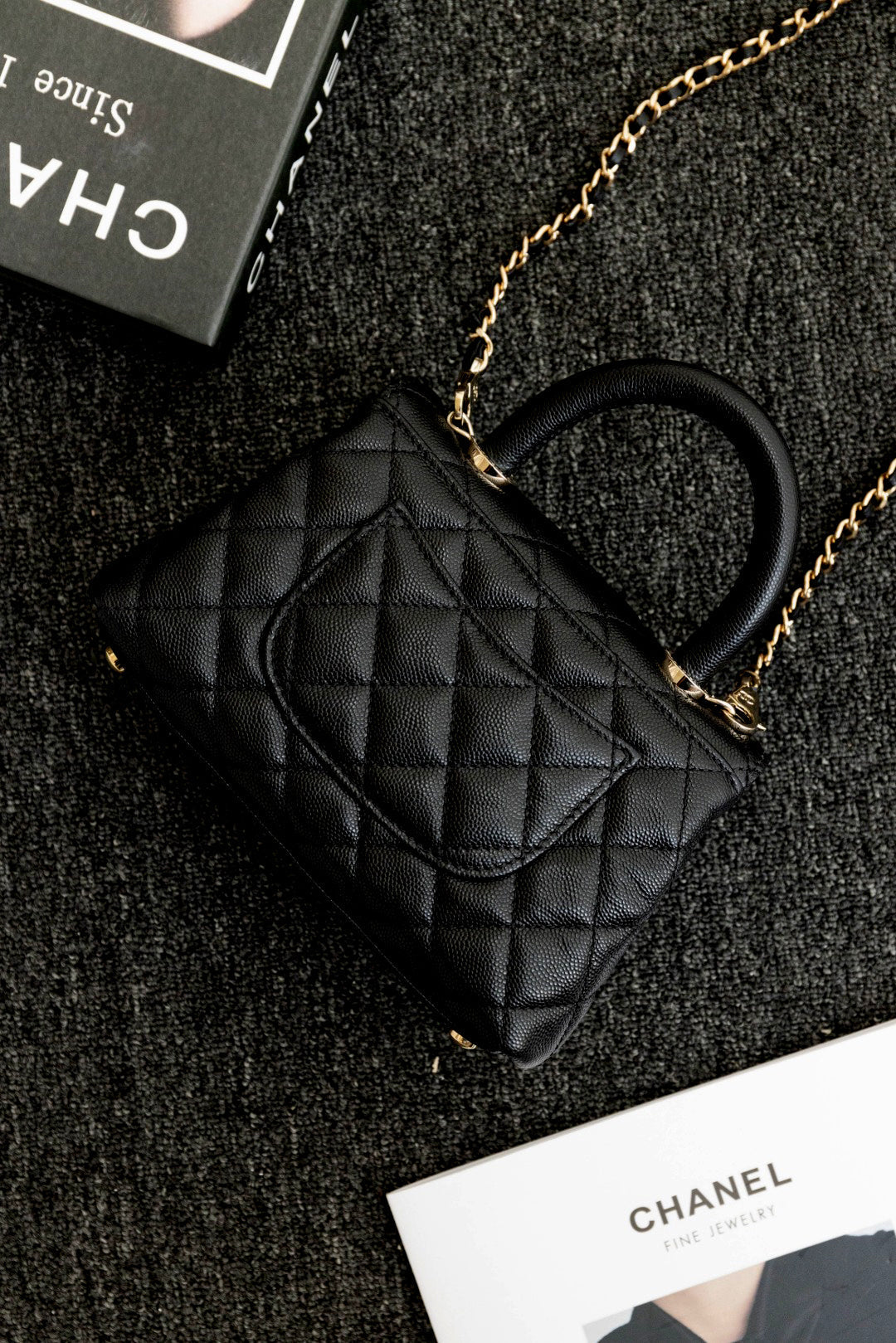 CH MINI FLAP BAG WITH TOP HANDLE 19 Grained Calfskin Black