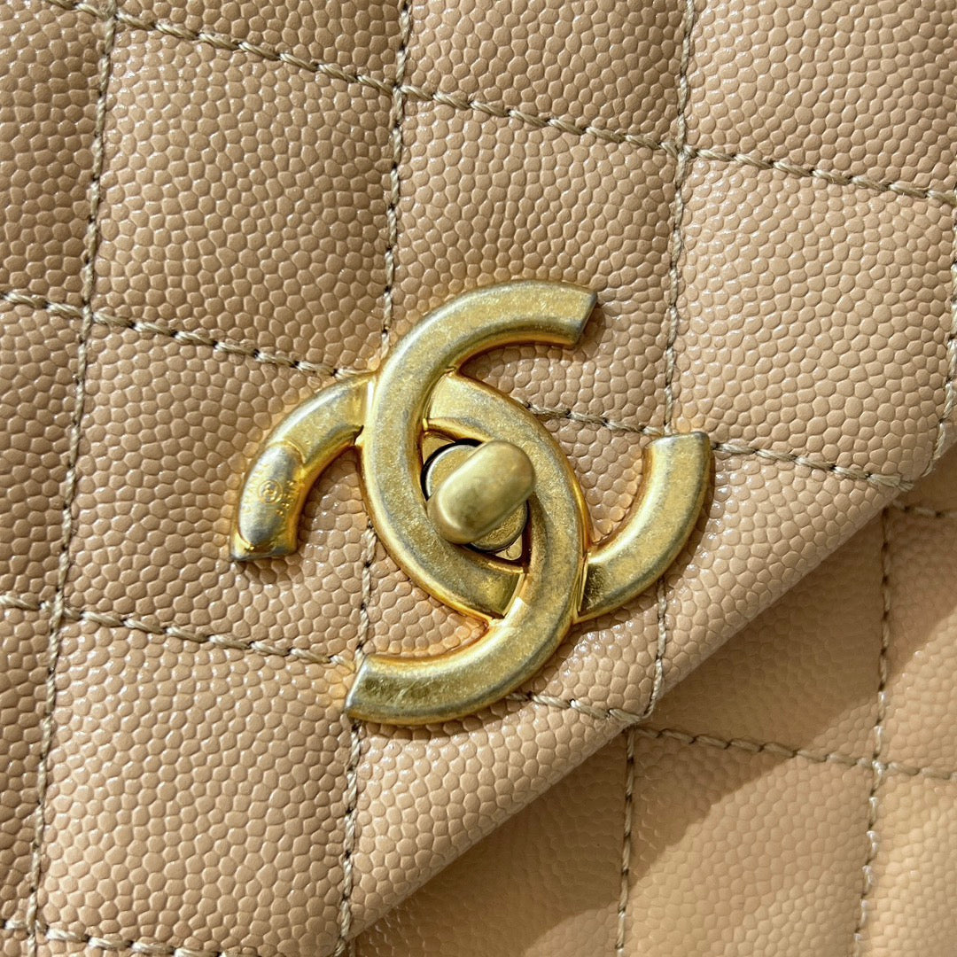 CH LARGE FLAP BAG WITH TOP HANDLE 29 Small Grained Calfskin Light Teas