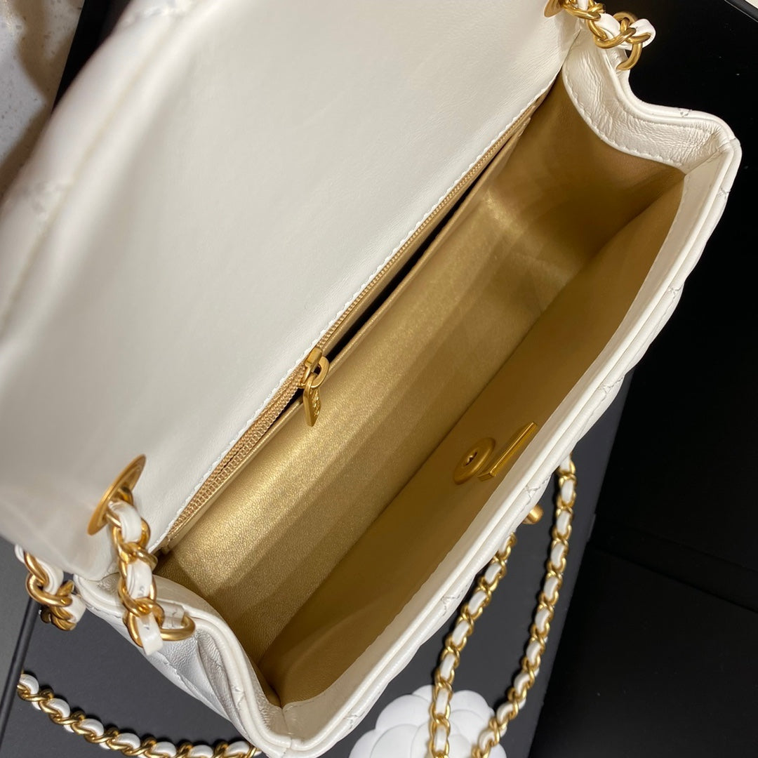 CH CF20 Golden Globe CLASSIC HANDBAG Lambskin White