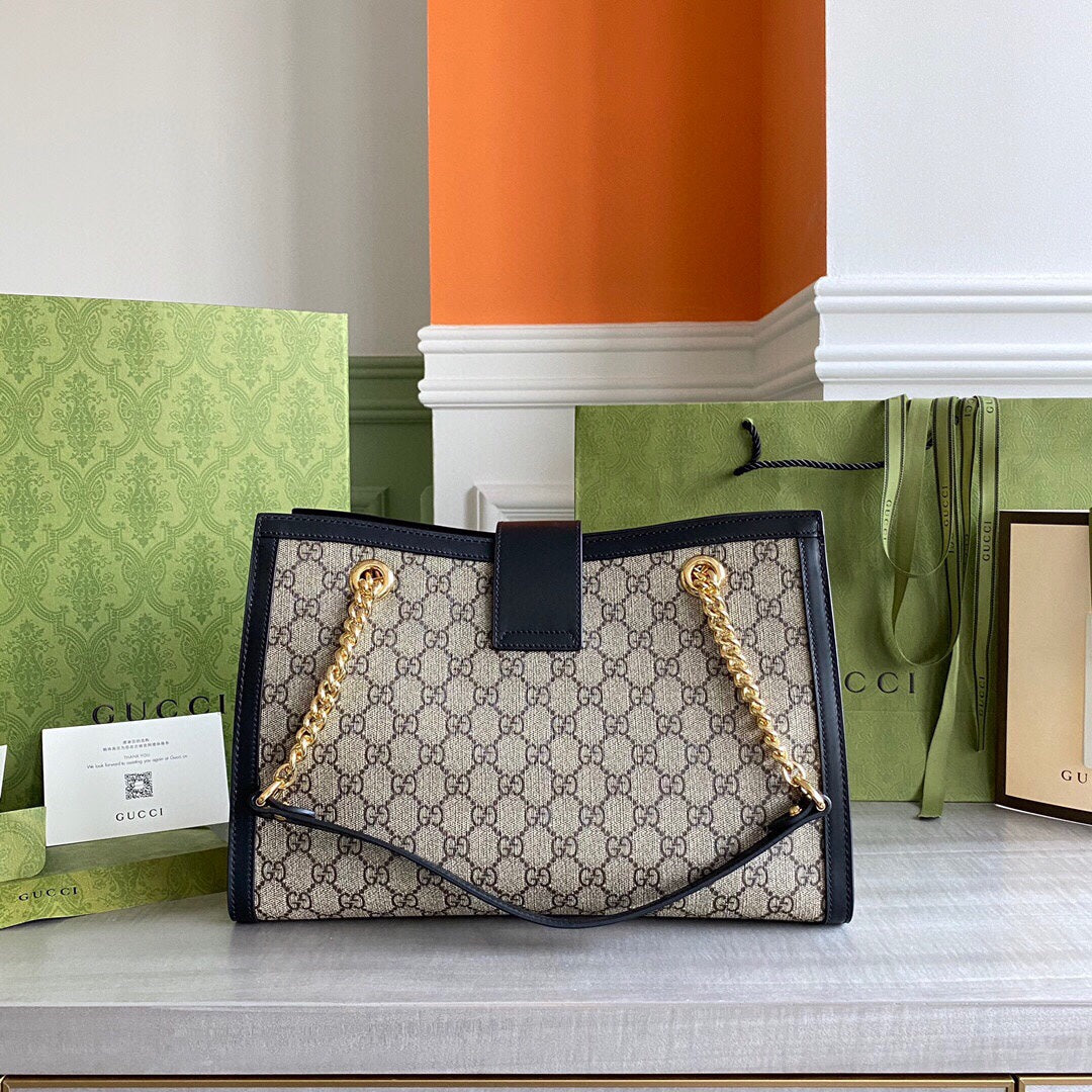 GC Padlock medium shoulder bag tote Beige/ebony GG Supreme canvas, with brown leather detail