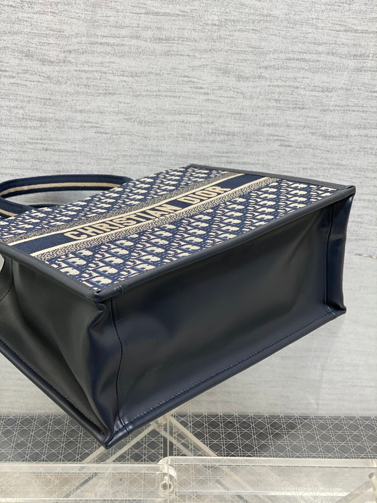 DO  Book Tote Bag Blue Di0r Oblique Embroidery and Calfskin