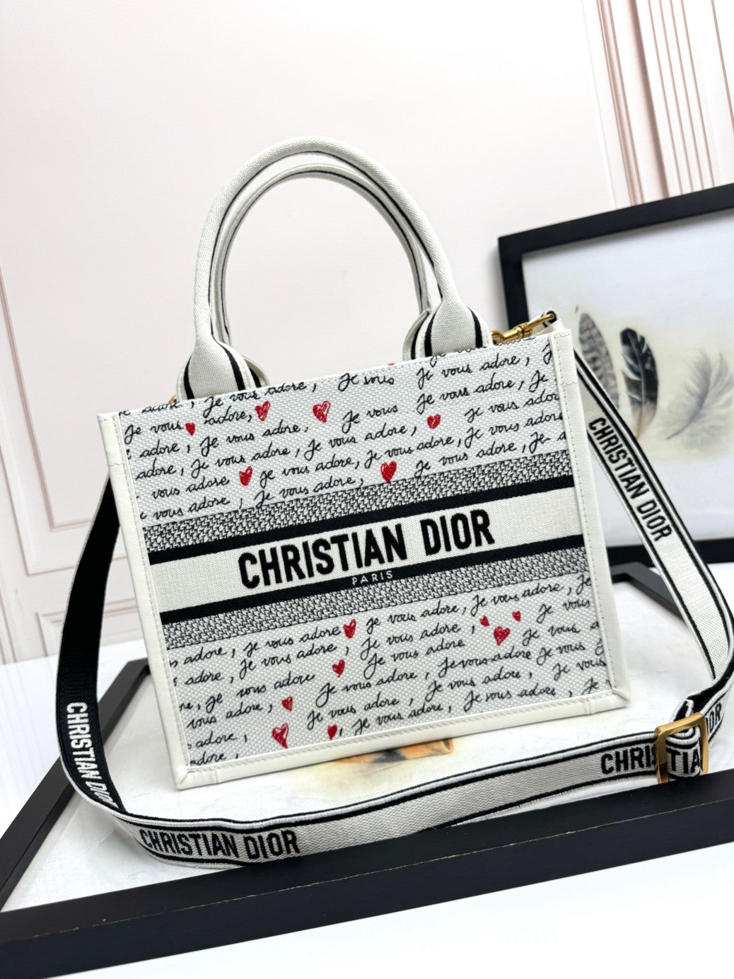 DO Dioramour Small Book Tote White Embroidery with Black and Red Je Vous Adore Motif and