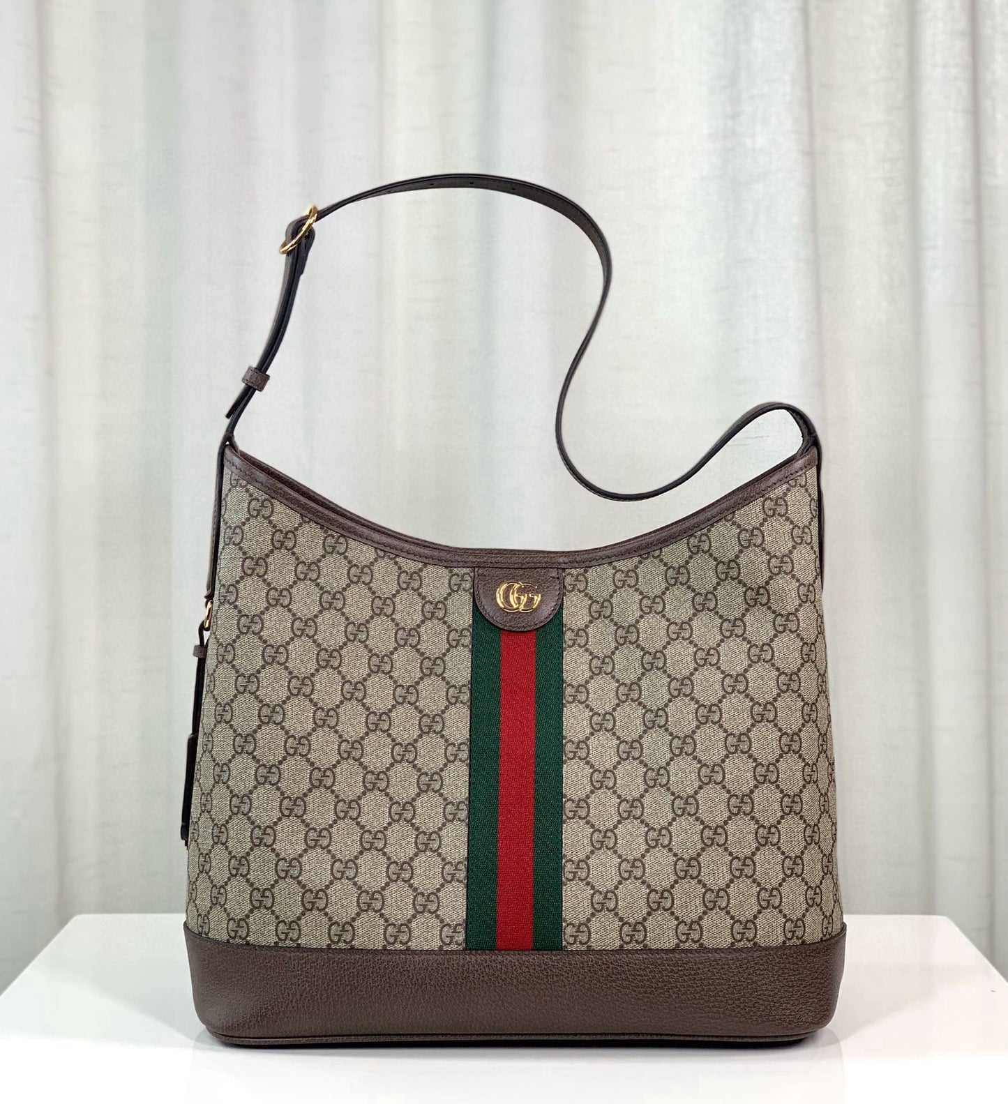 GC Ophidia medium shoulder bag