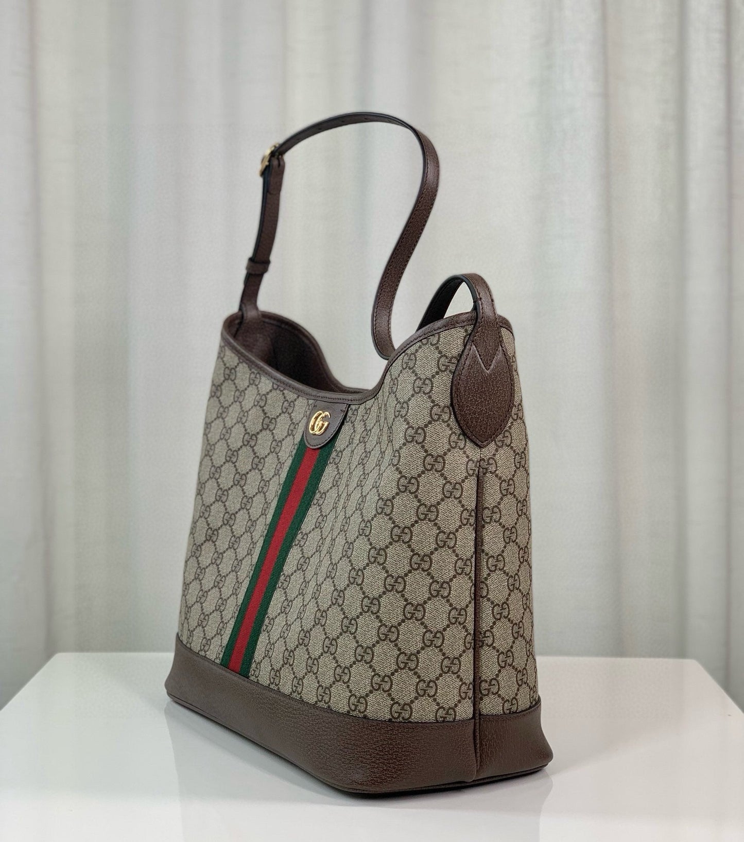 GC Ophidia medium shoulder bag