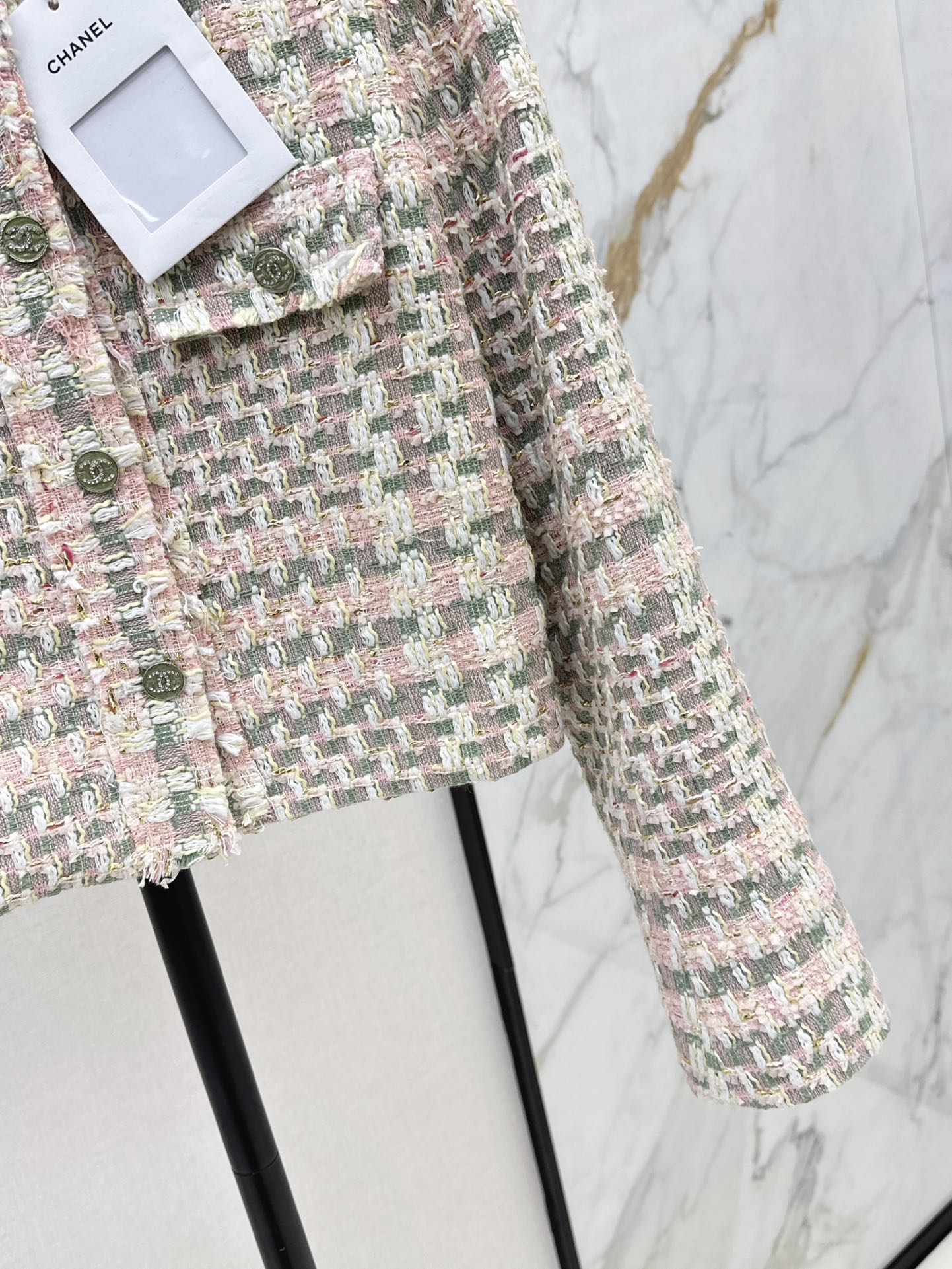 ch 24fw woven blazer