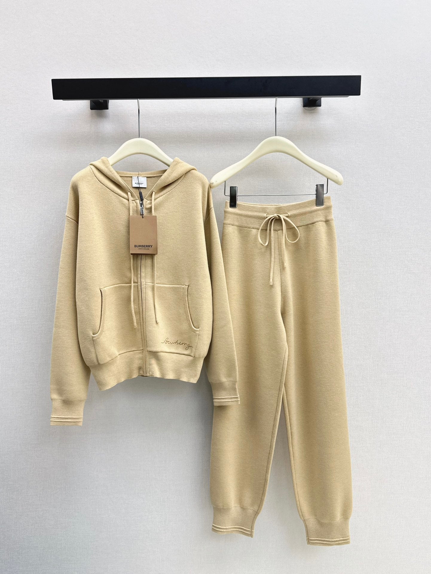 burber 25ss woll tracksuit