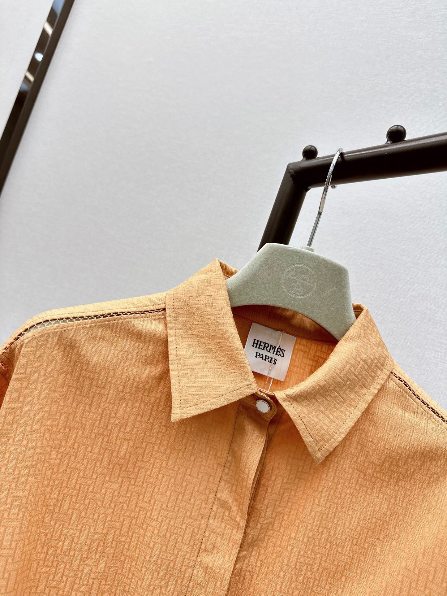 herm 25ss jacquard buttons shirt