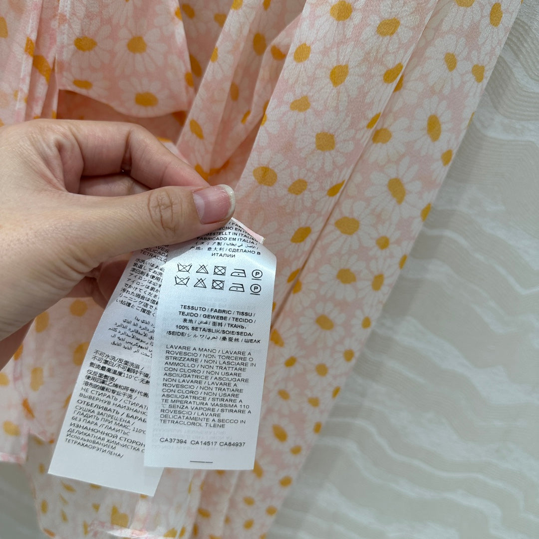 guc 25ss silk buttons shirt