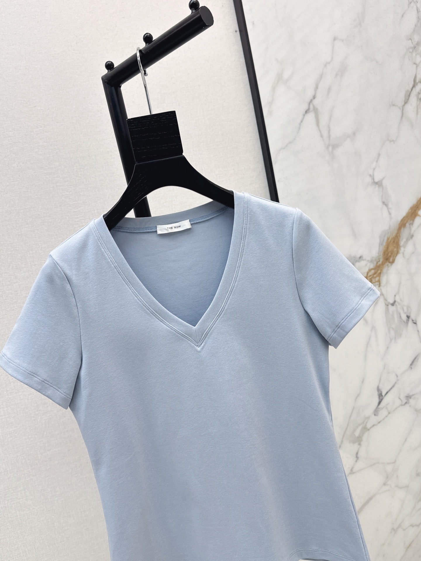 row 25ss V neck t-shirt