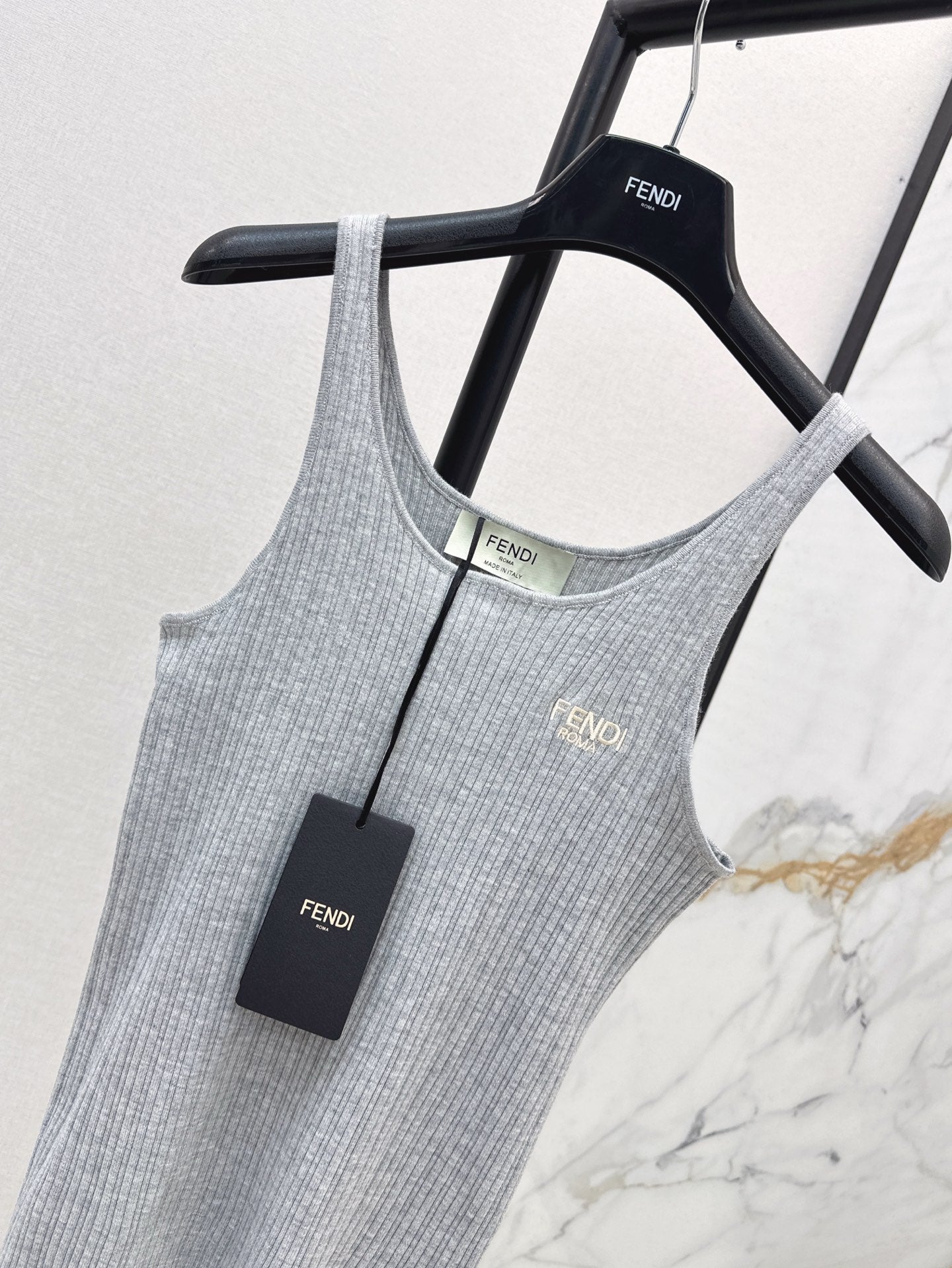 fend 25ss knitted vest