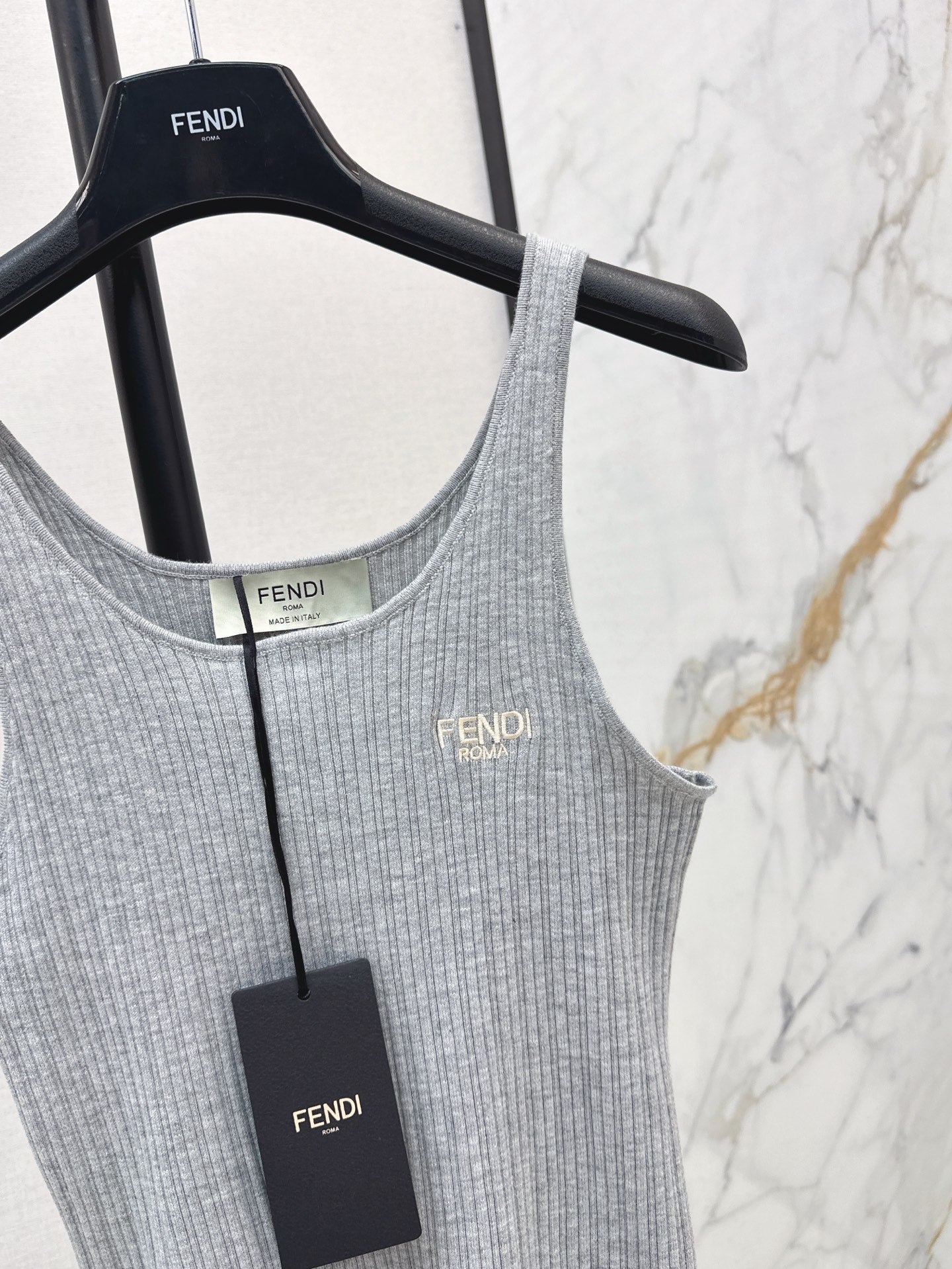 fend 25ss knitted vest