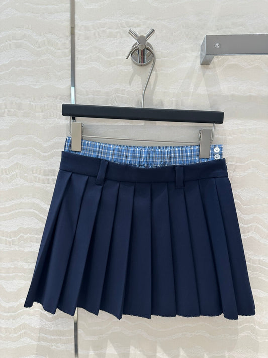 m 25ss pleated skirt