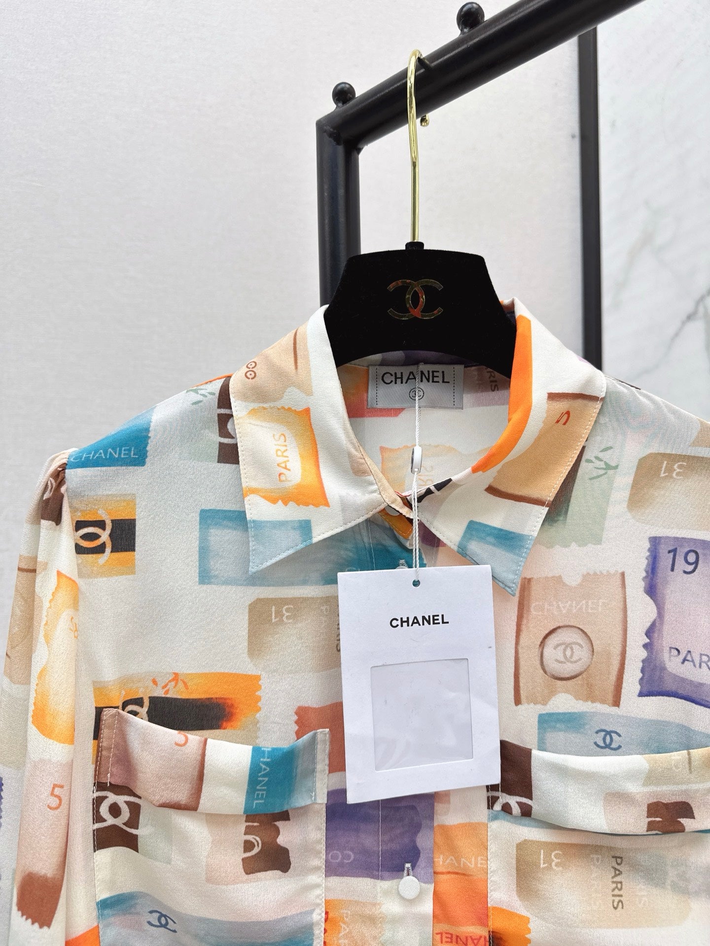 Chan 25ss silk buttons shirt