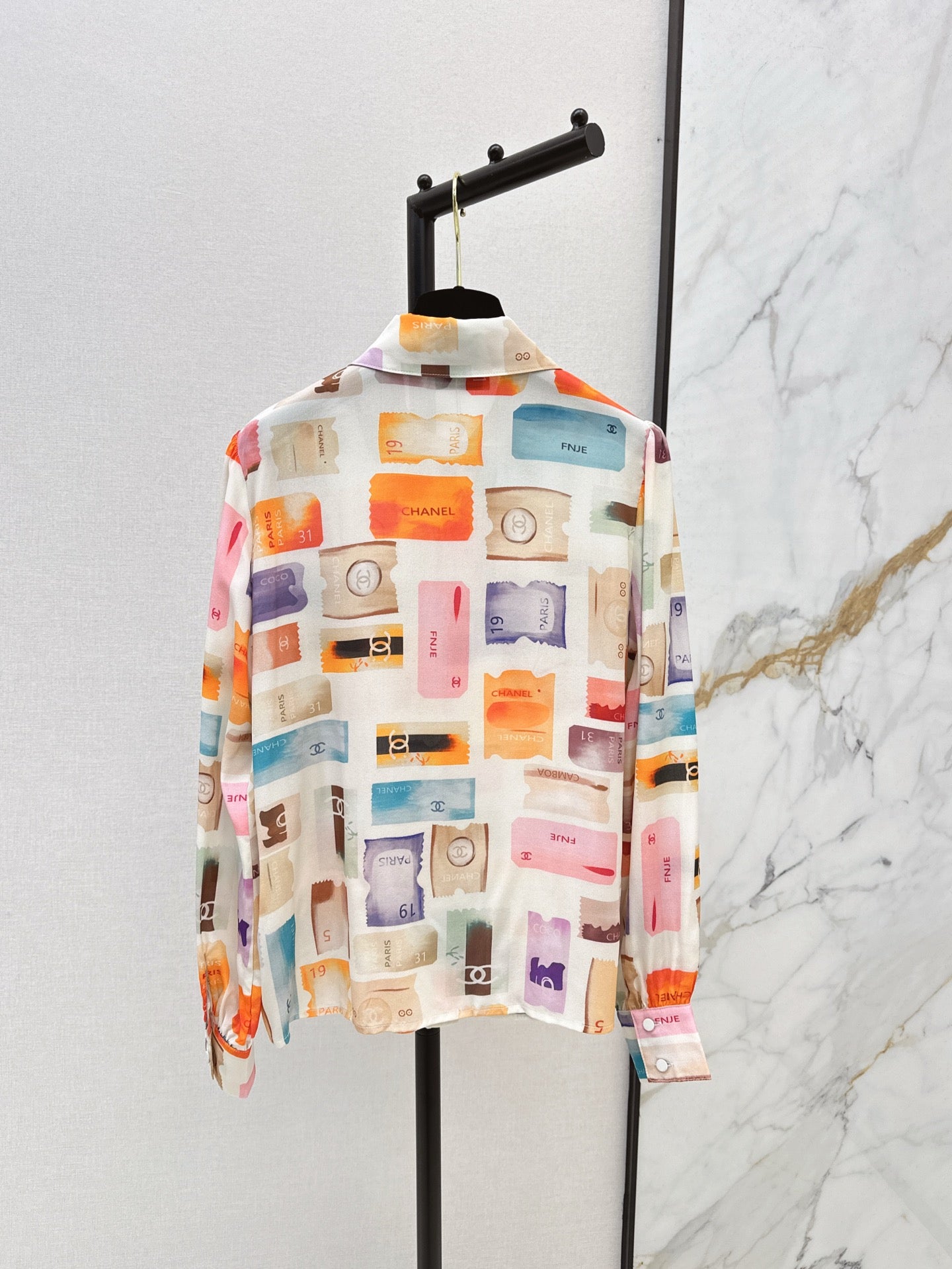 Chan 25ss silk buttons shirt