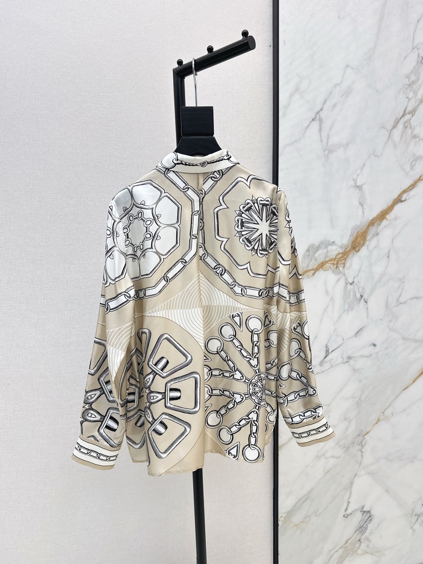 Herm 25ss silk buttons shirt