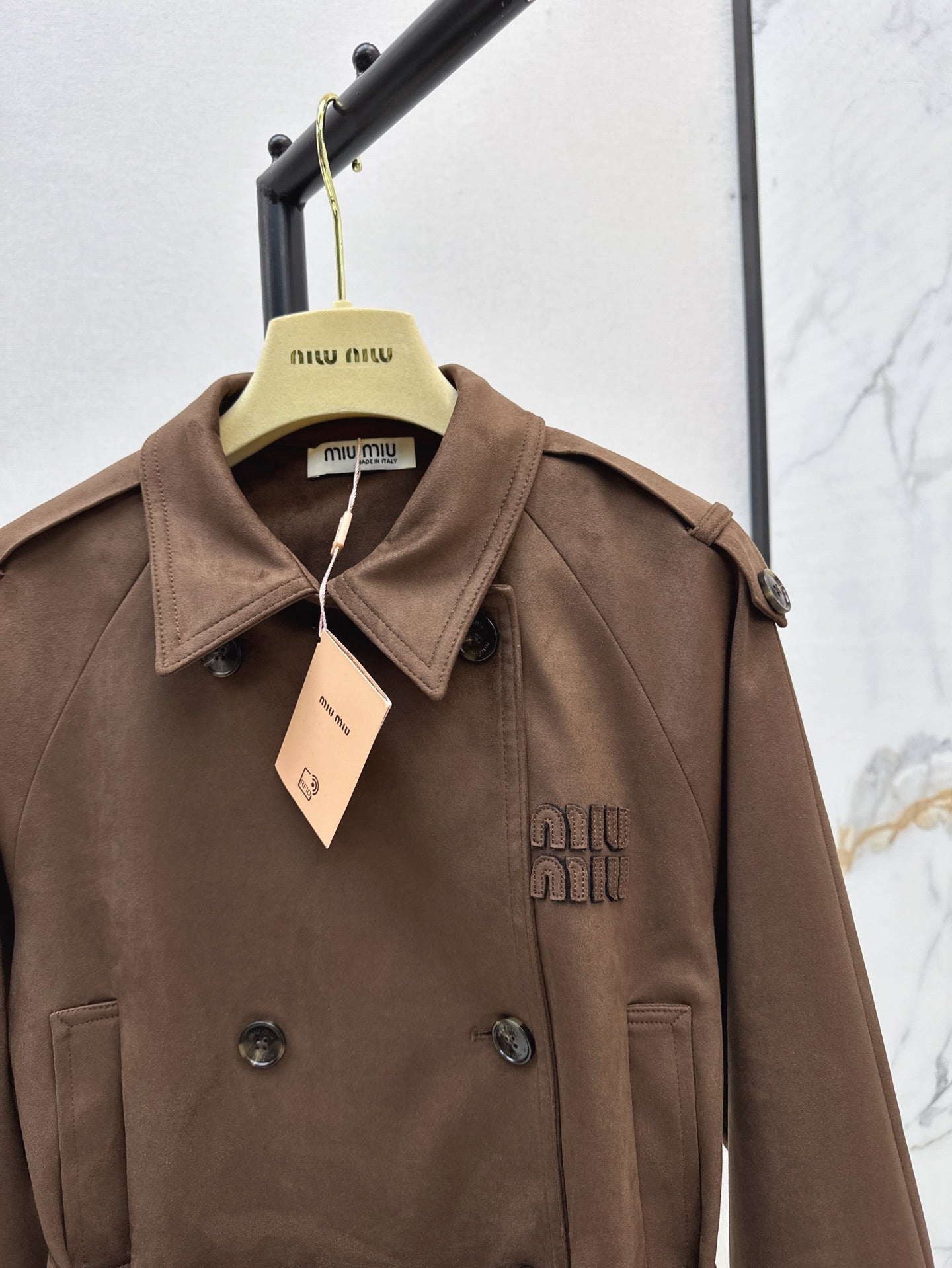 miu 25ss short trench coat