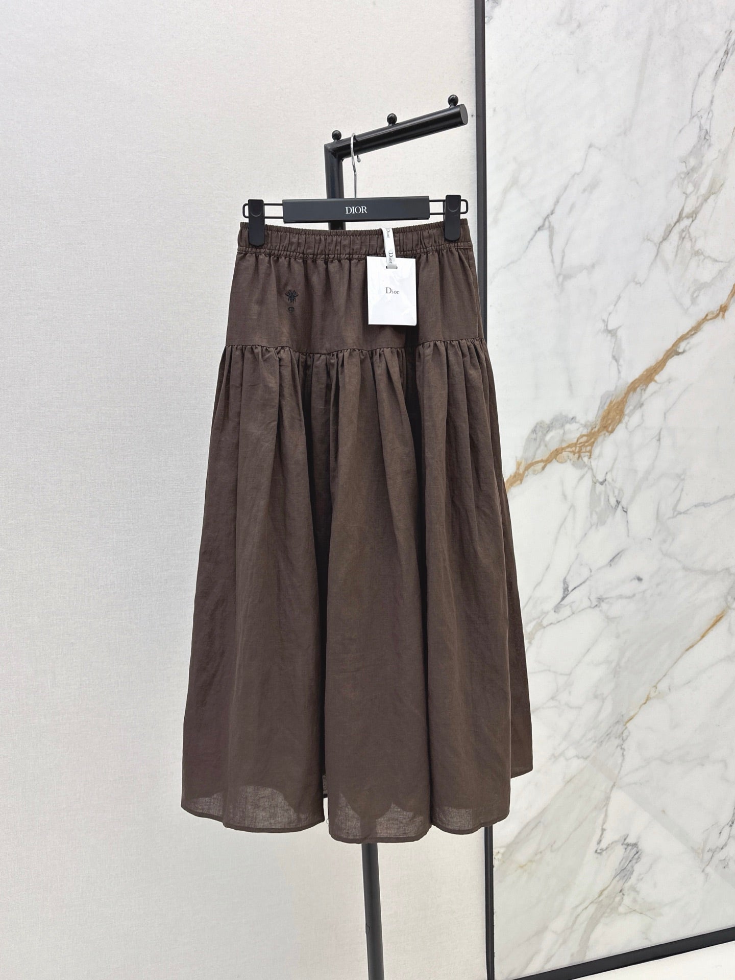 Dio 25ss embroidered skirt