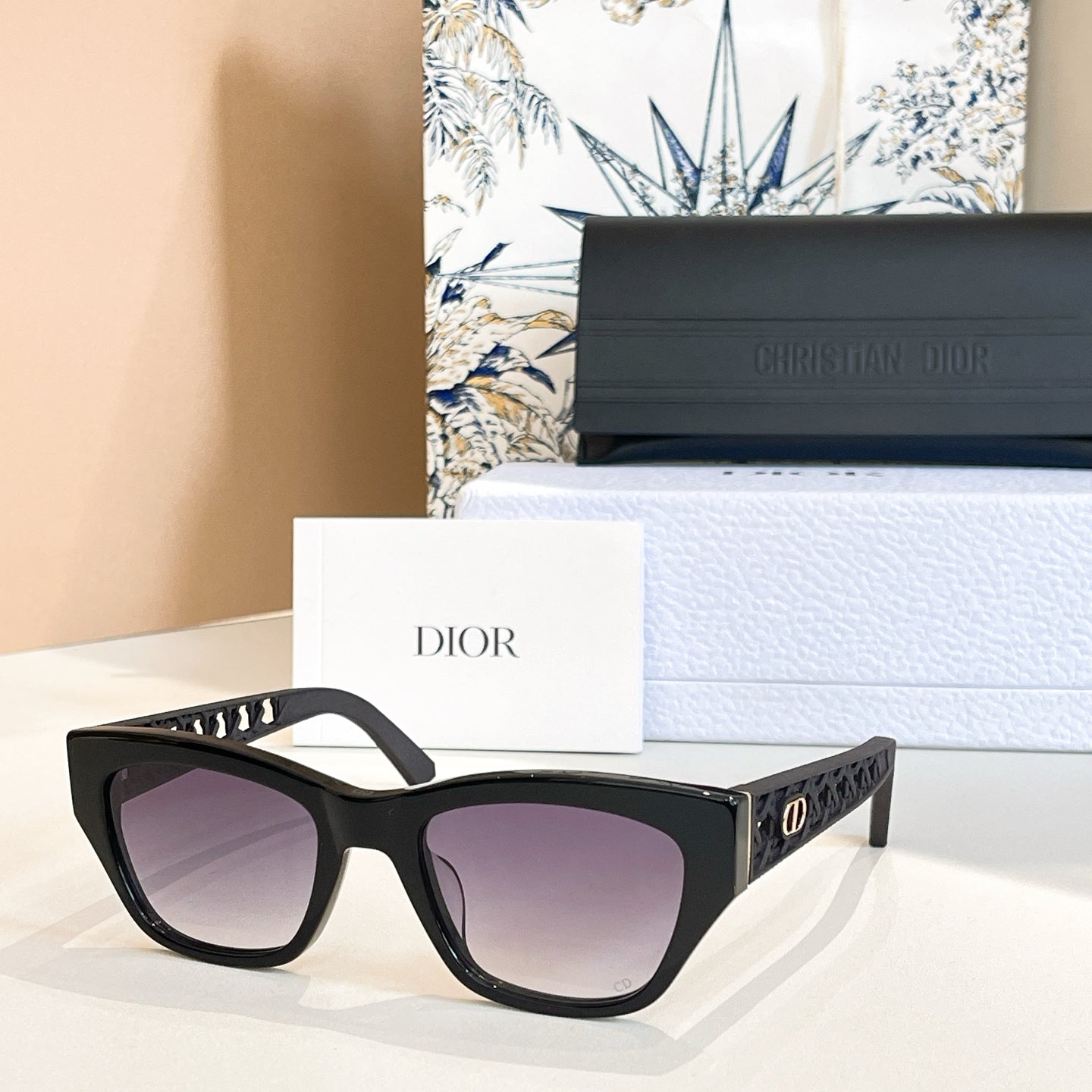 Dio S2I sunglasses