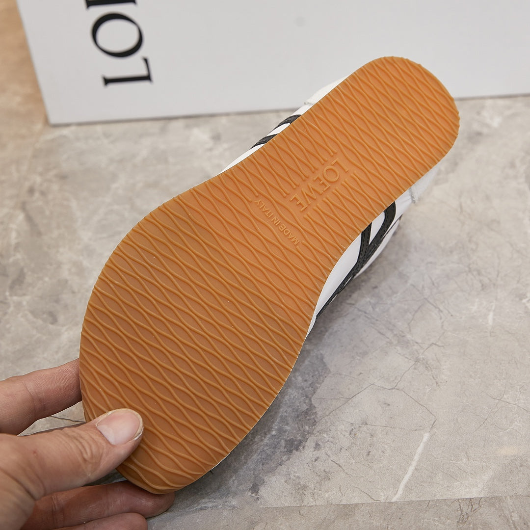Loew ballet runner sneaker