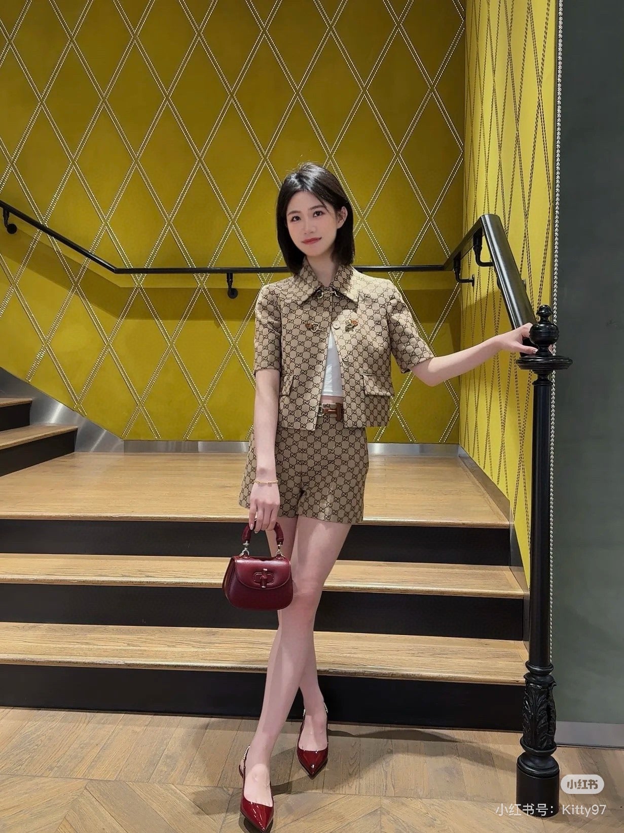 Guc 25ss jacquard short sleeve suit