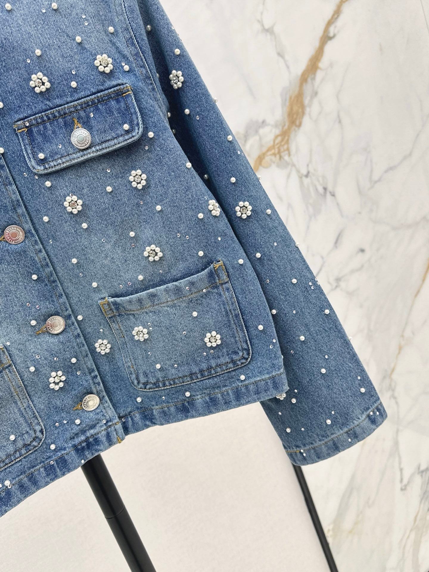 maj 25ss beaded denim jacket