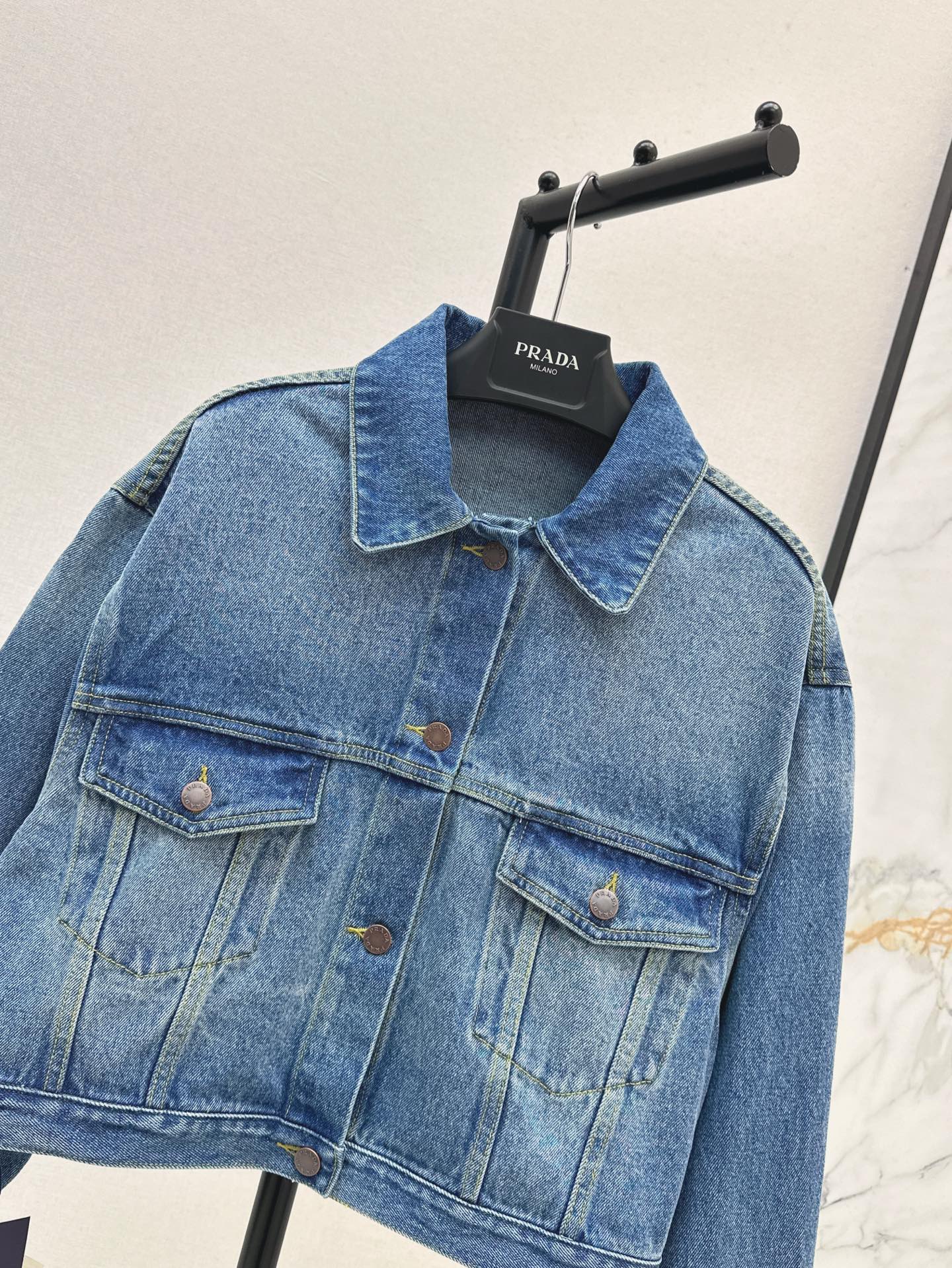 Pra 25ss crop denim jacket