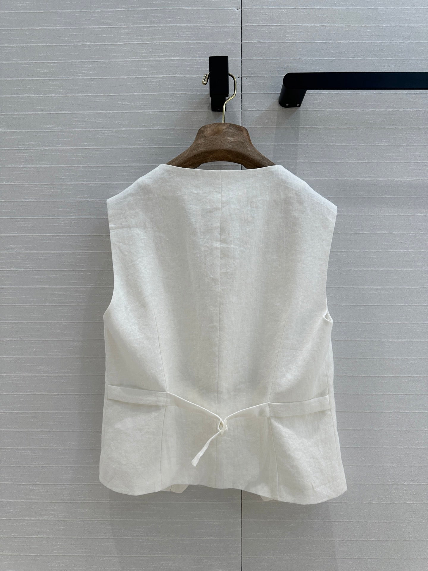 Loro pi 25ss linen vest