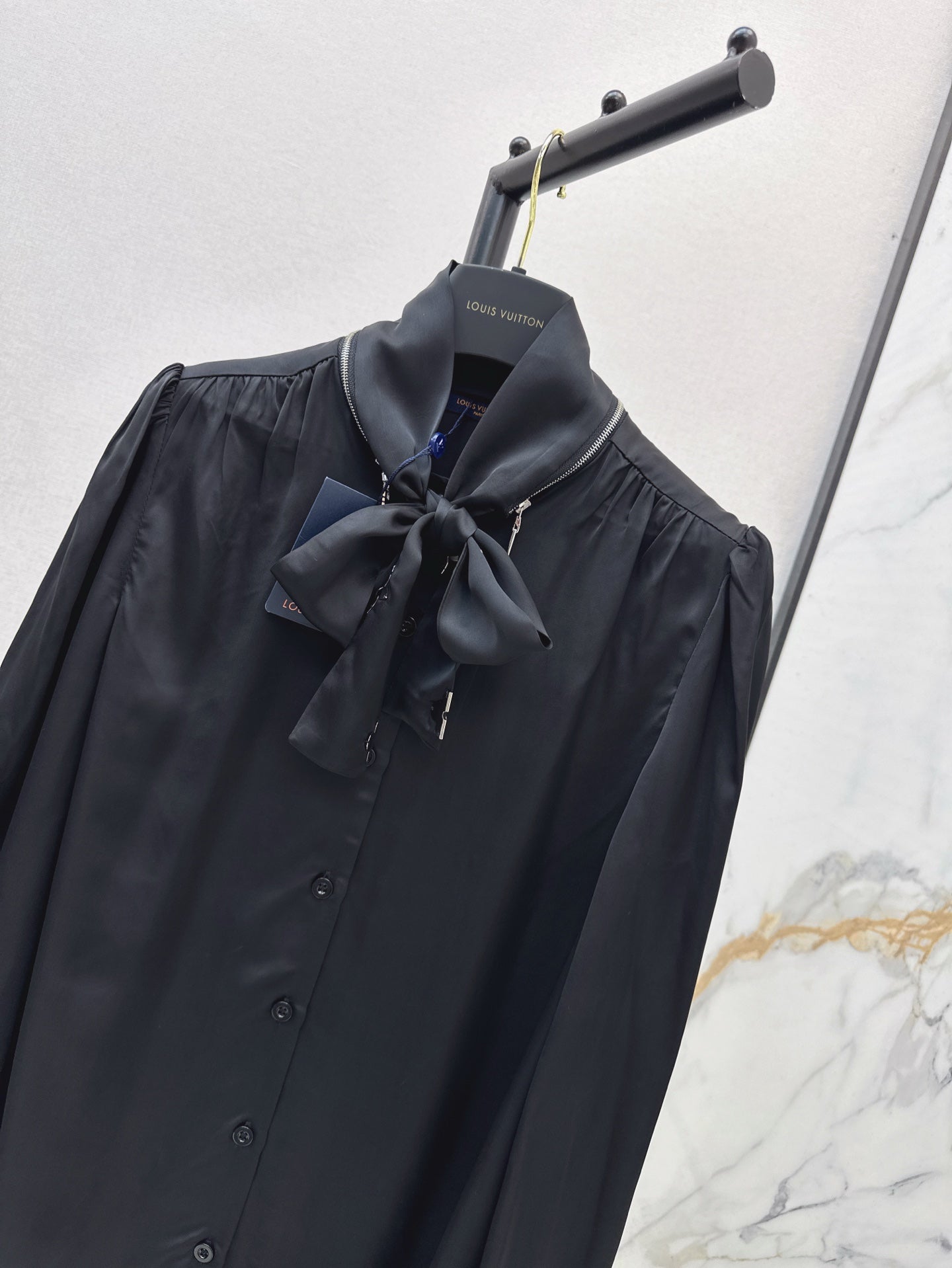 Louis 25ss buttons shirt