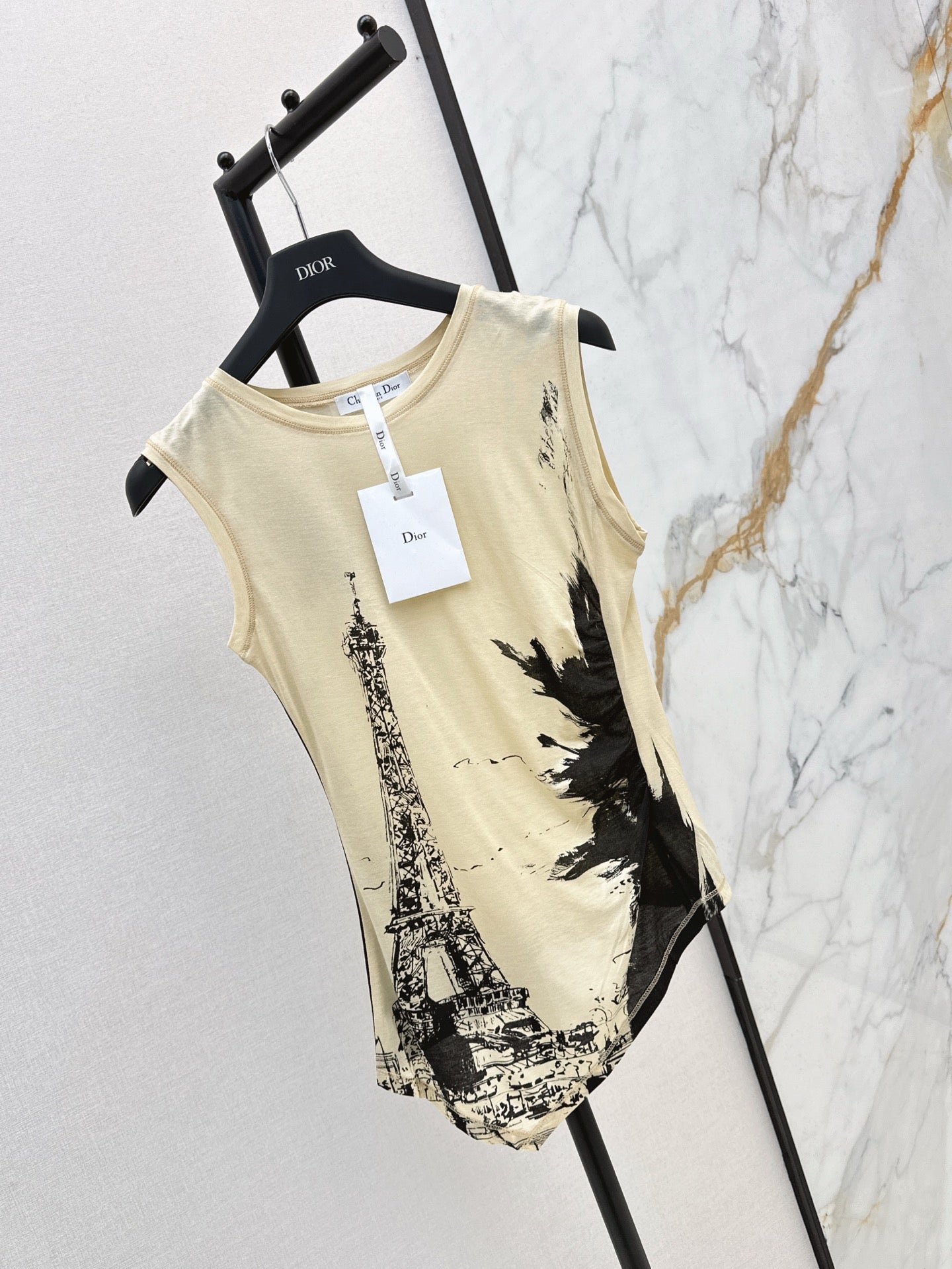 Dio 25ss printed sleeveless