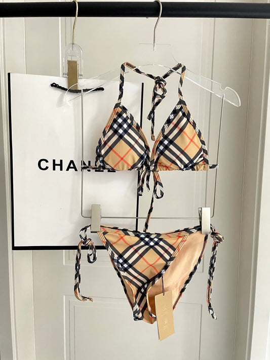 b swimsuit