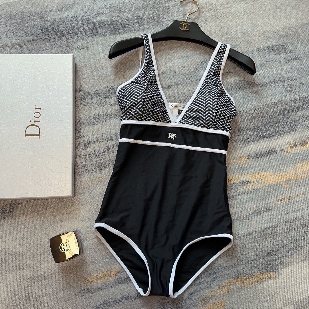 Dio swimsuit