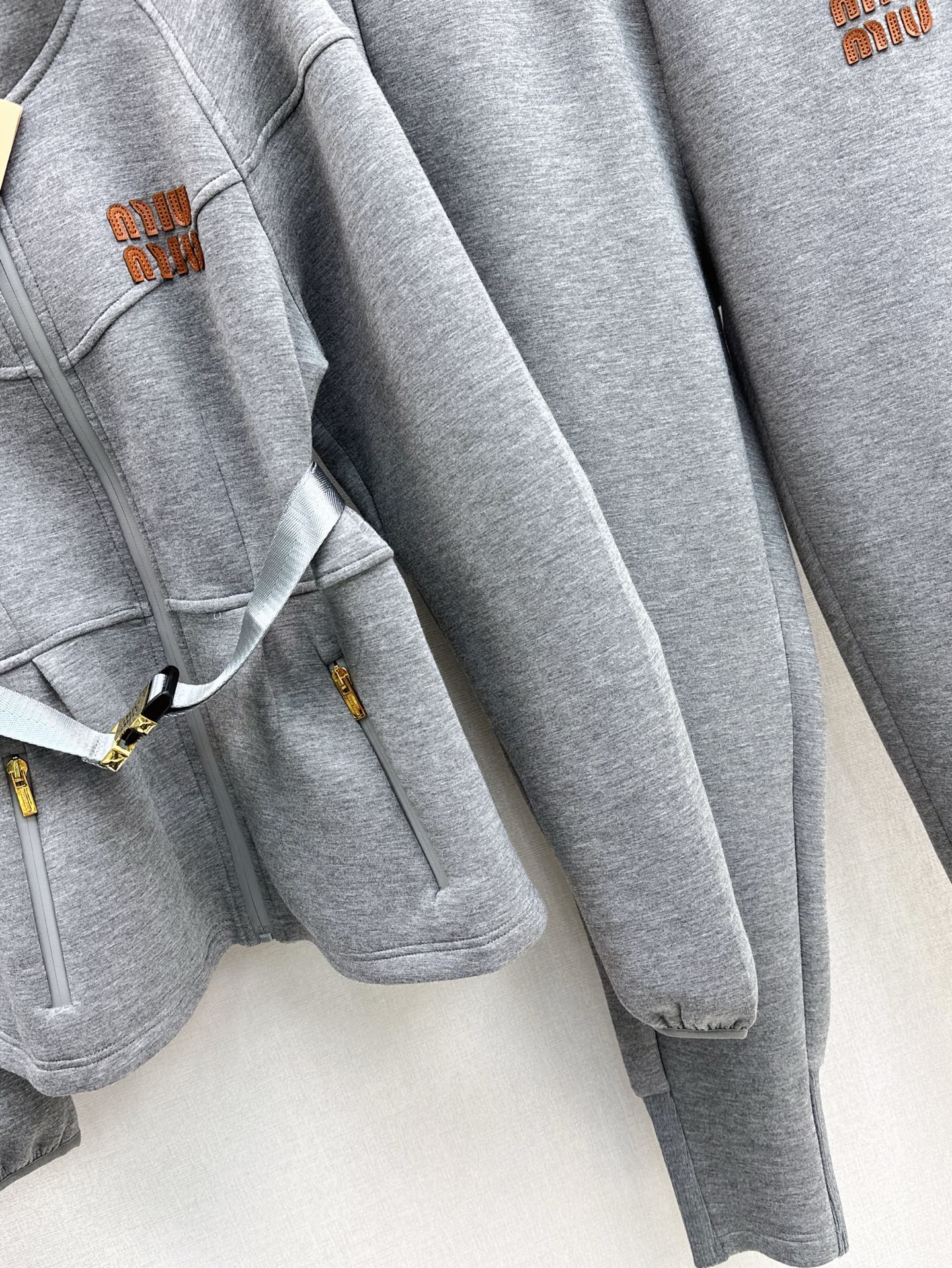 MIU 25SS hooded tracksuit
