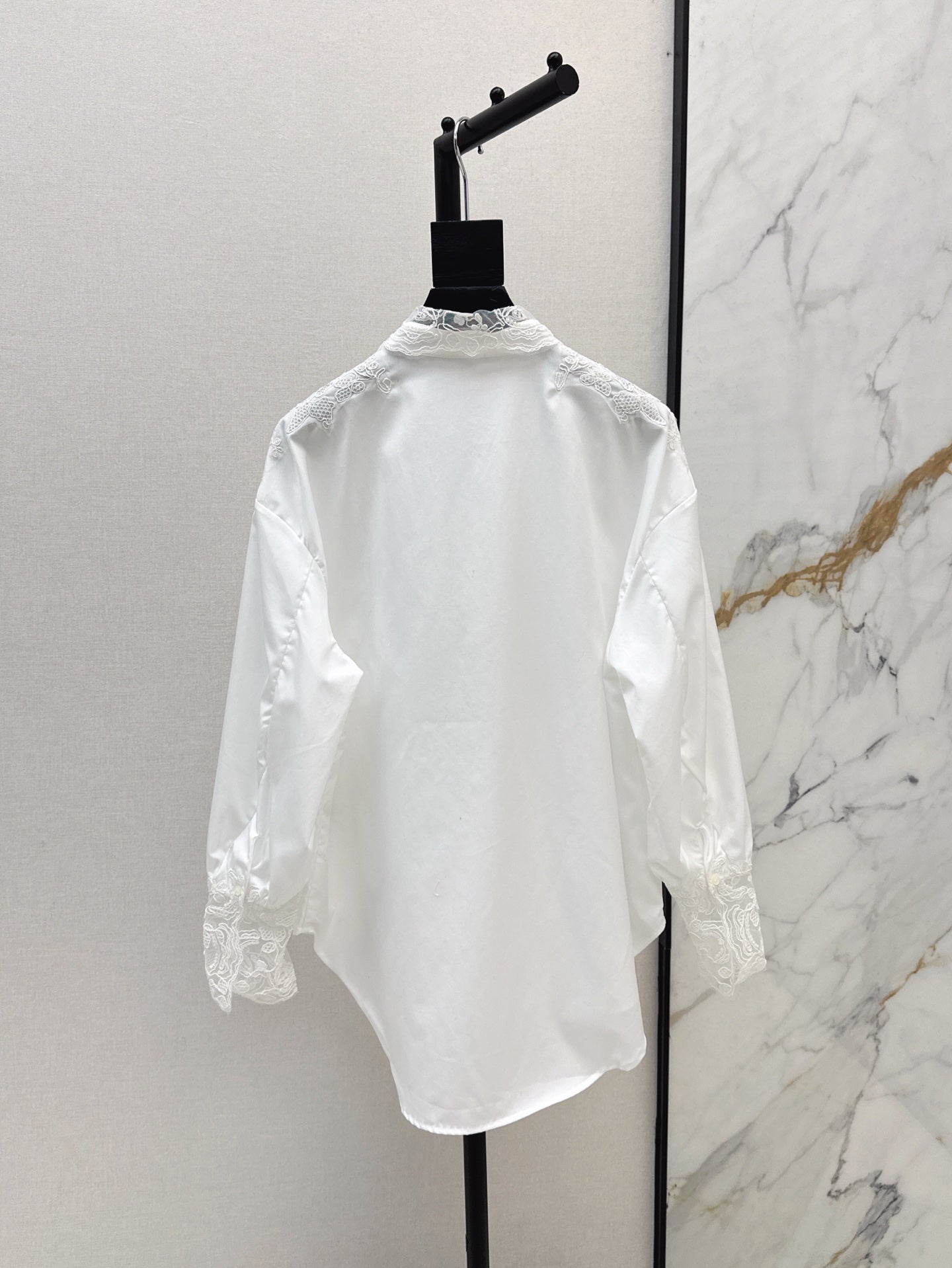 er 25ss lace buttons shirt