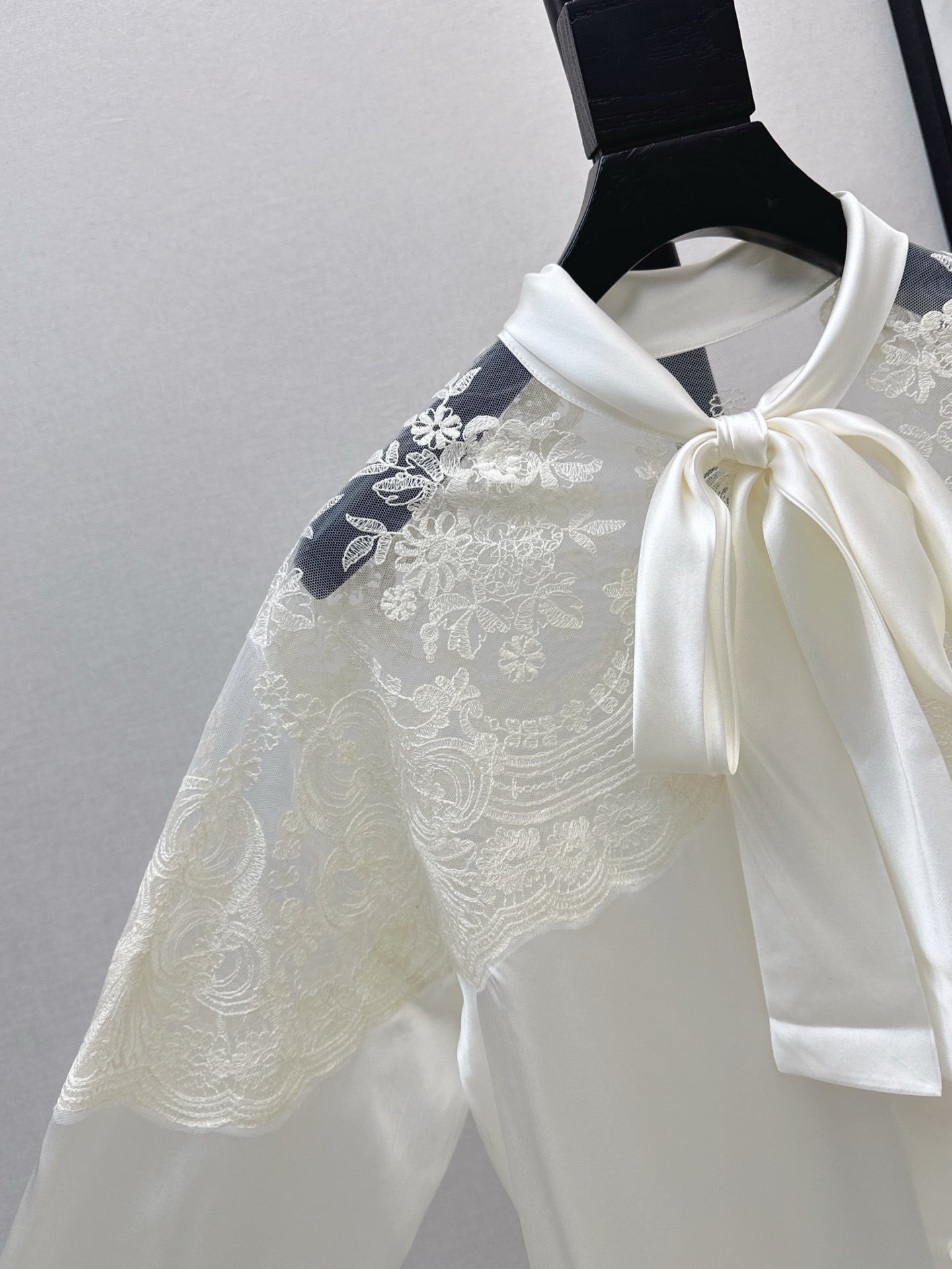 ER 25SS lace Silk shirt