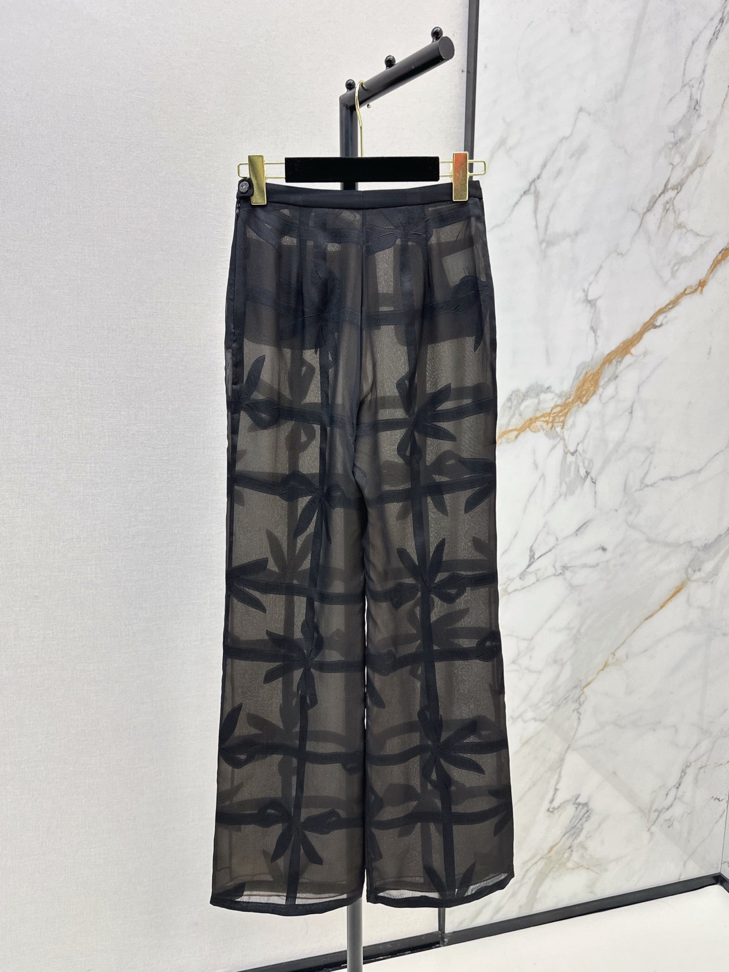 Chan 25ss Silk wide leg pants