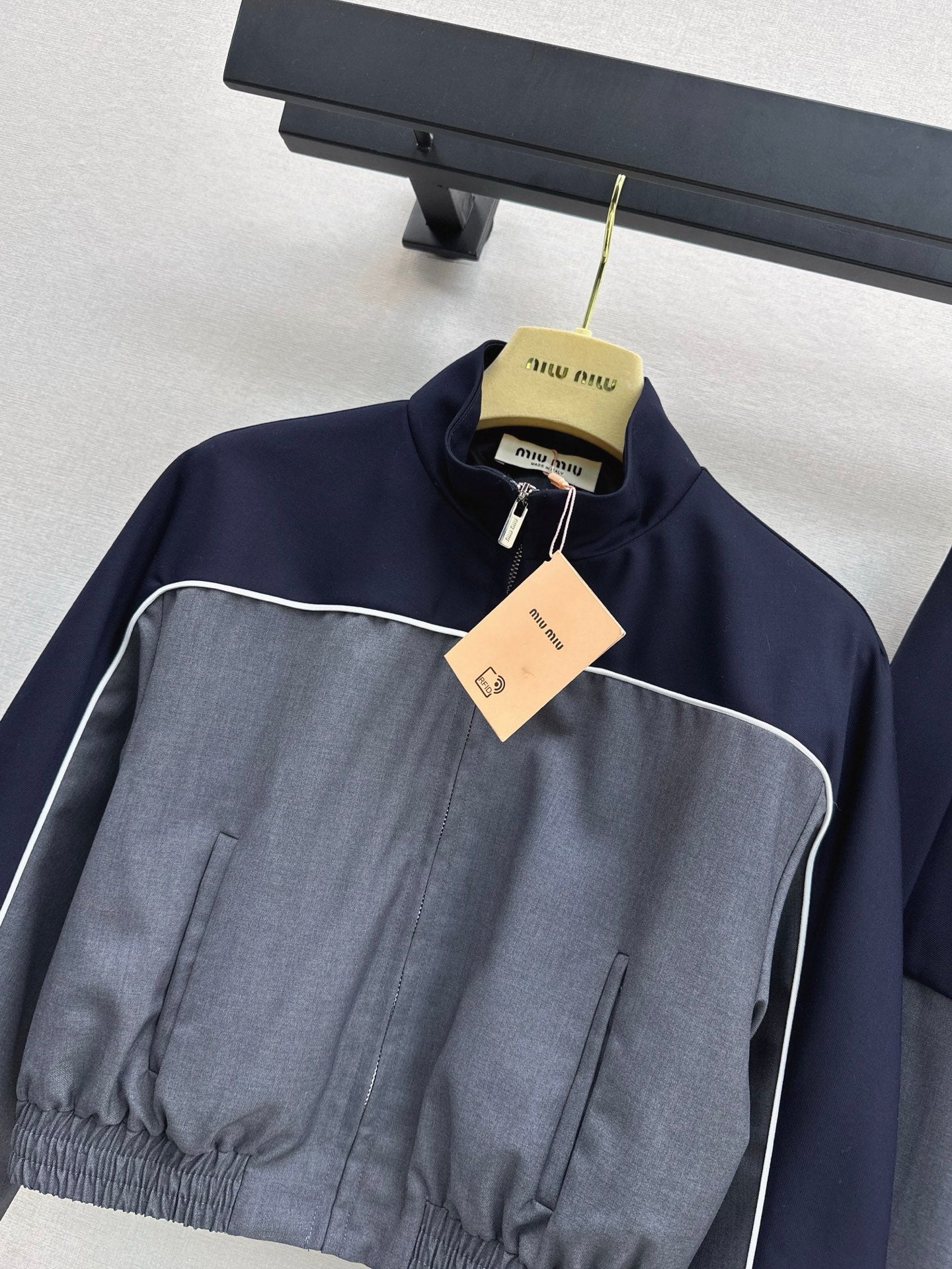 Miu 25ss crop jacket skirt suit