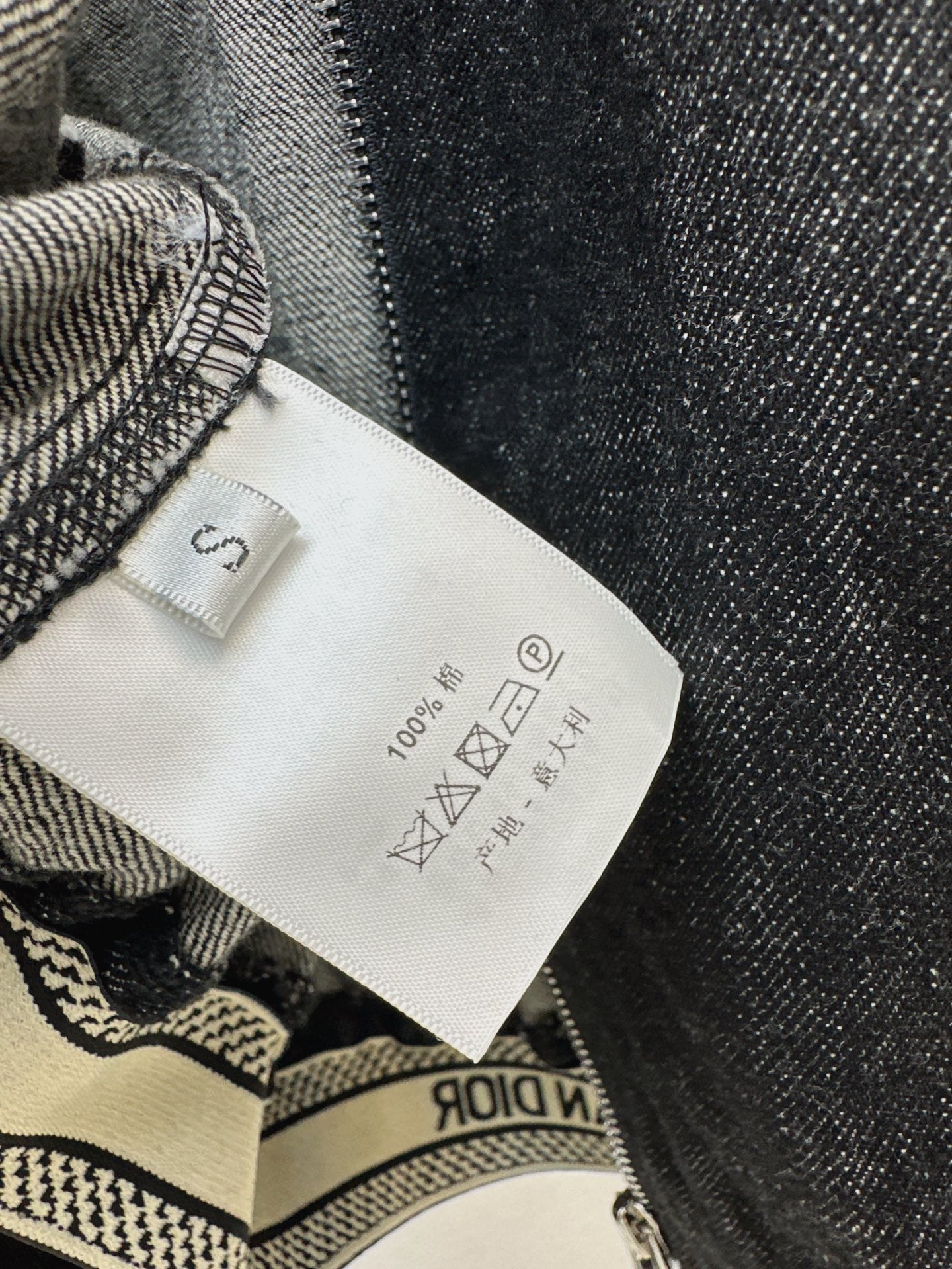 Dio 25ss hooded denim jacket