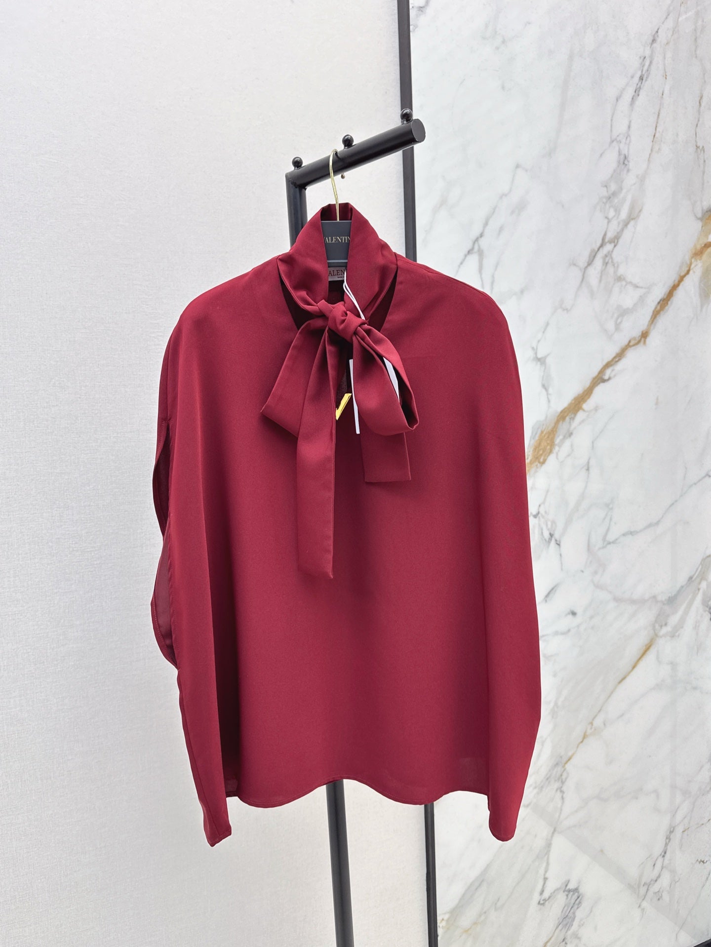 Valenti 25ss cape shirt