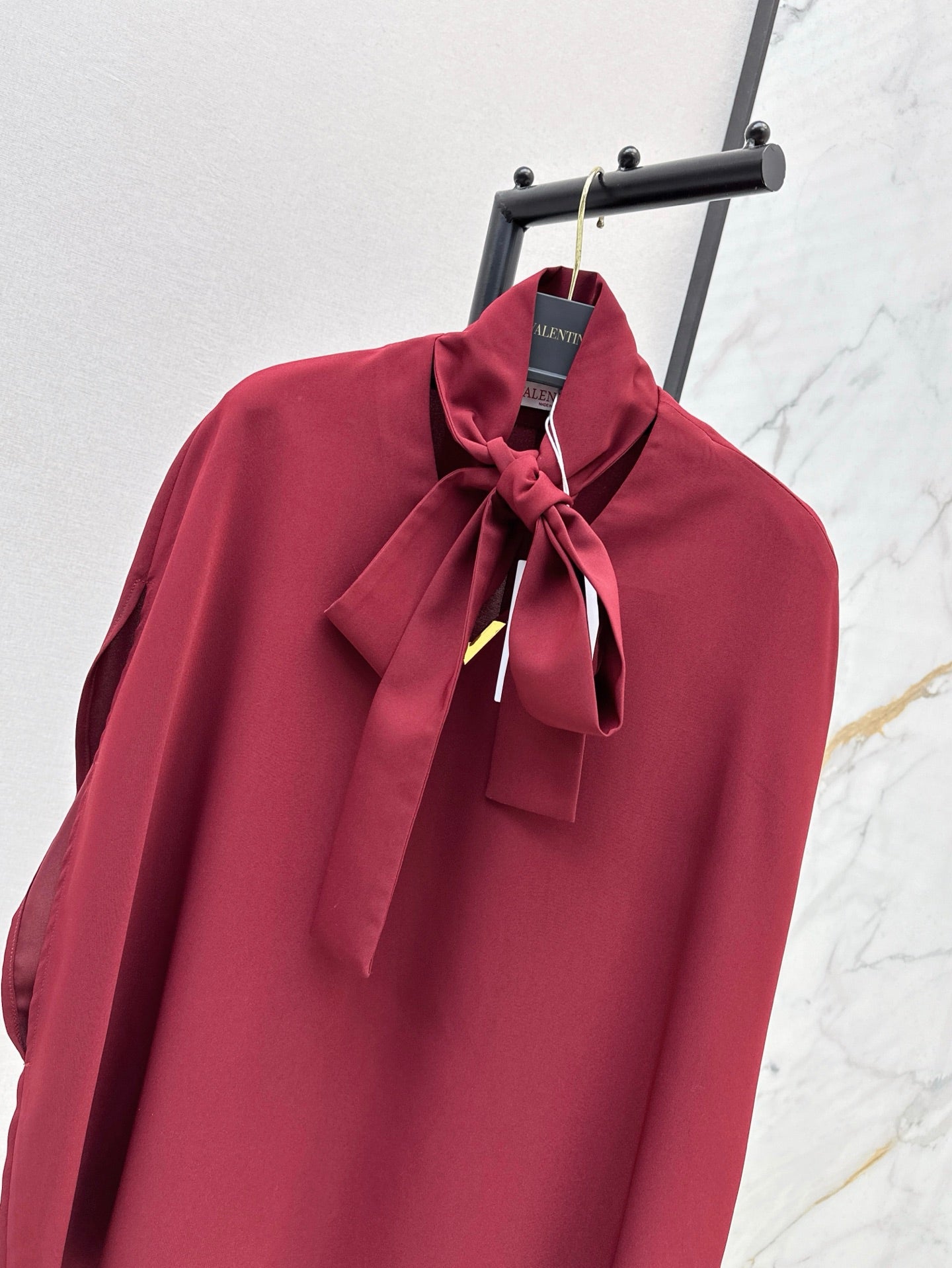 Valenti 25ss cape shirt