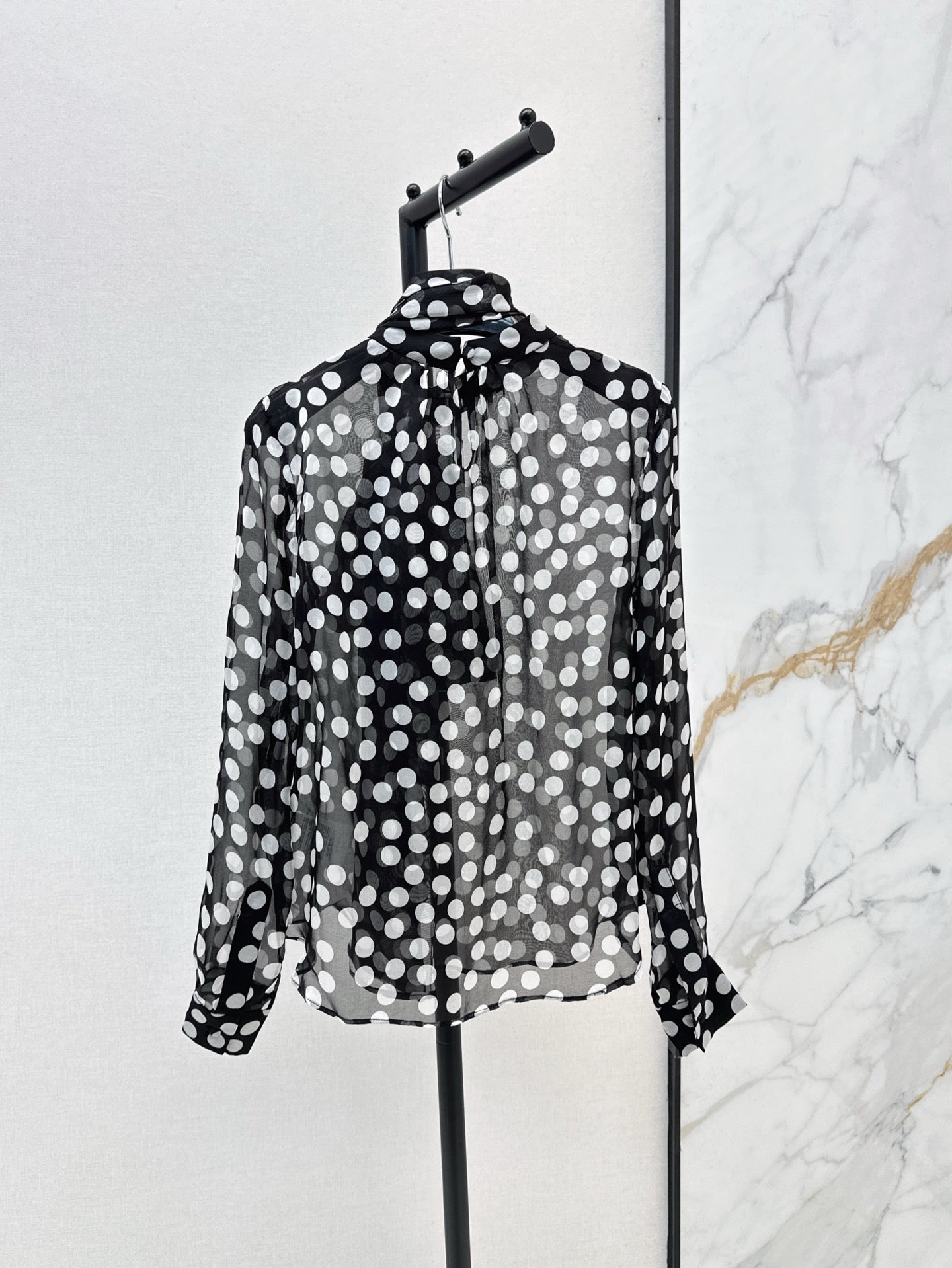 Saint lau 25ss Silk shirt