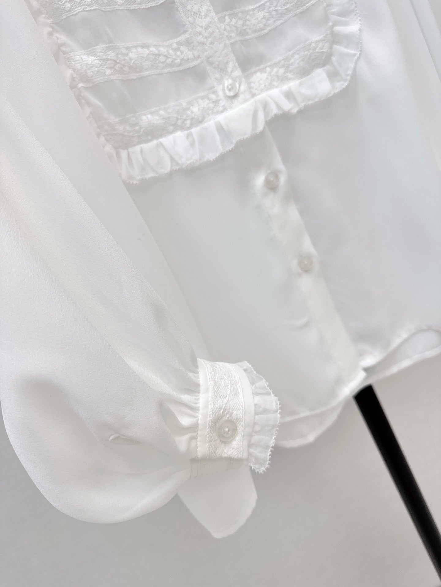 Valenti 25ss ruffle shirt