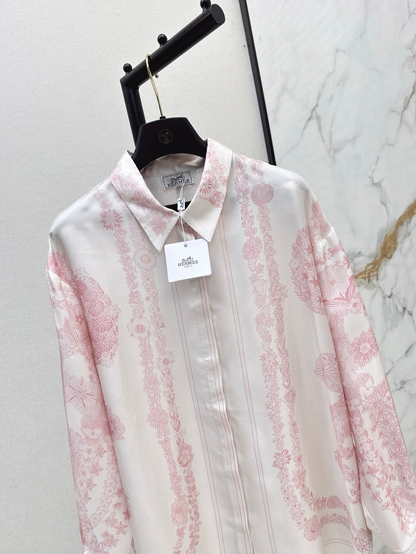 Herm 25ss Silk shirt
